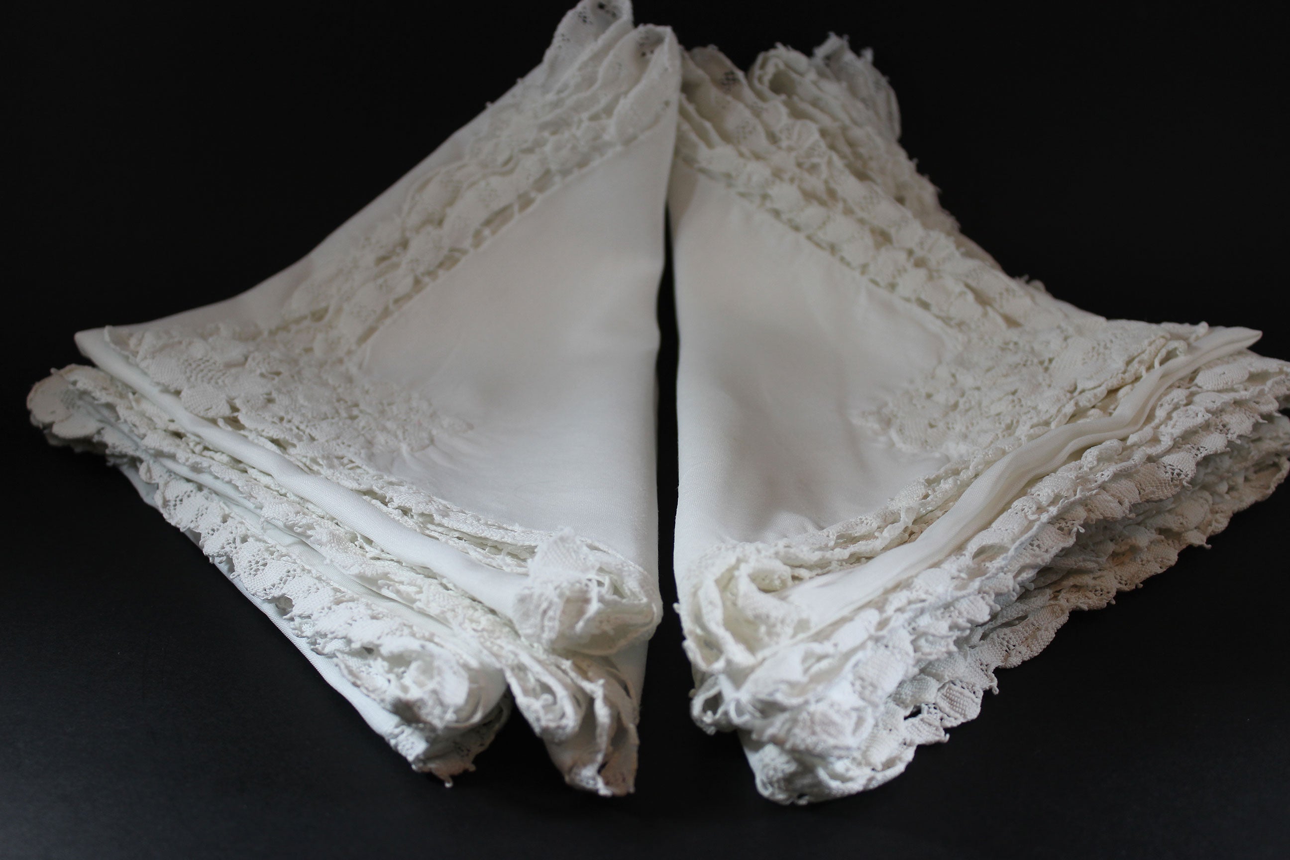White Linen with Point de Venise Lace, Vintage Dinner Napkins