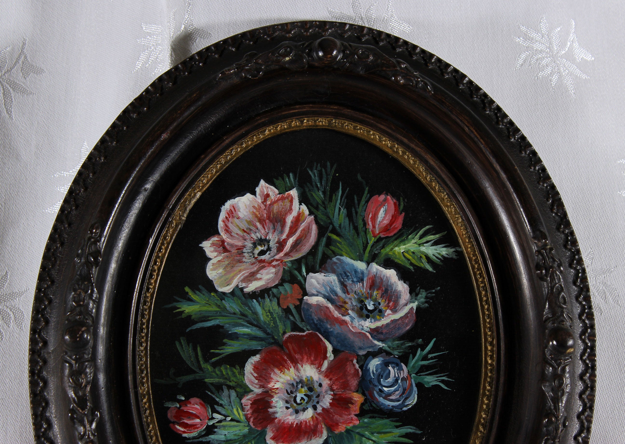 Antique Oval Frame with Floral Painting