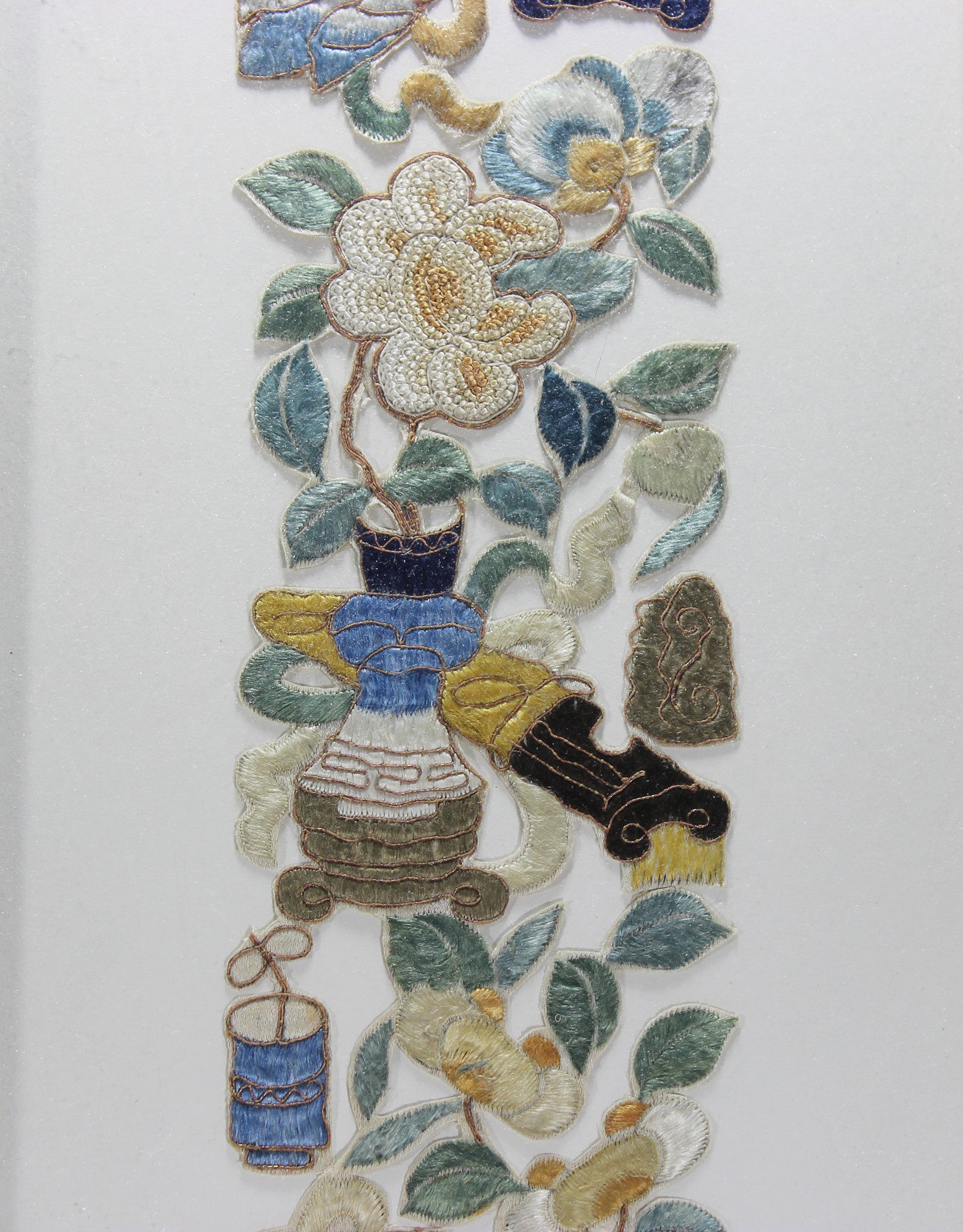 Antique Chinese Silk Embroidered Tapestry