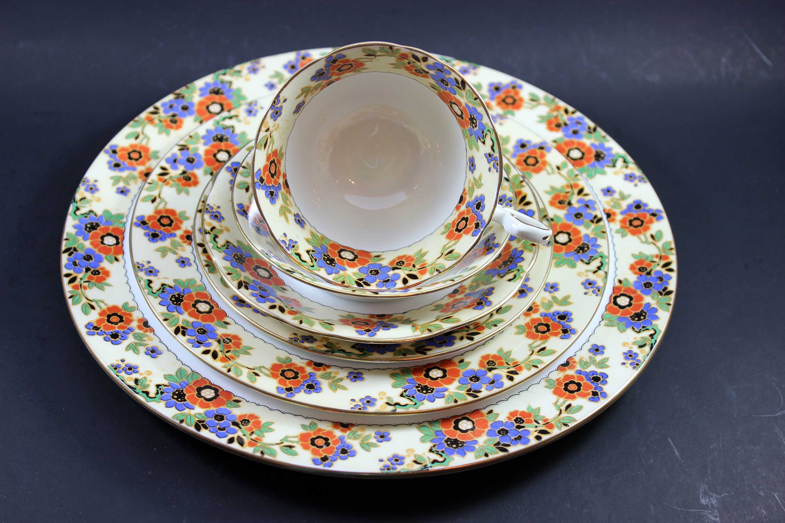 Aynsley Fine Bone China, Romany Pattern
