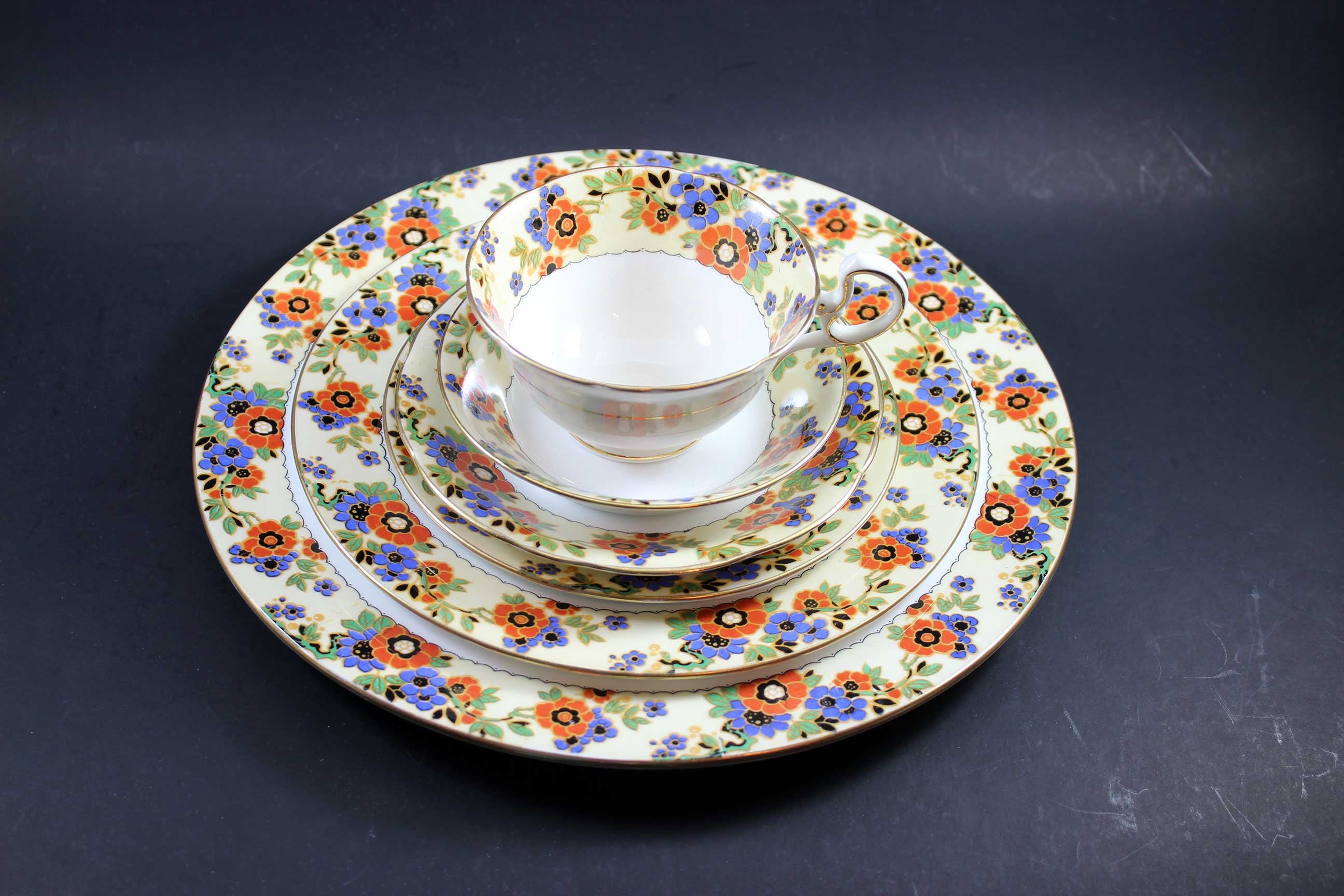 Aynsley Fine Bone China, Romany Pattern