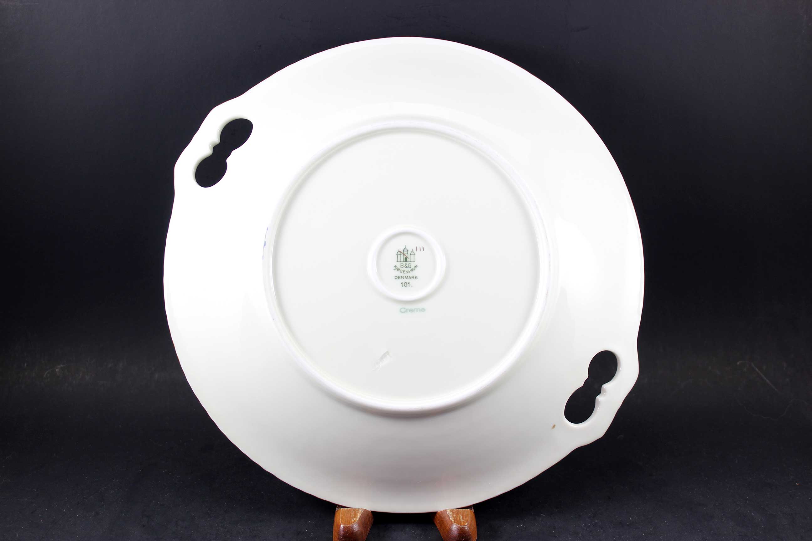 Bing & Grondahl, Akjaer, White Cake Plate (Cream)