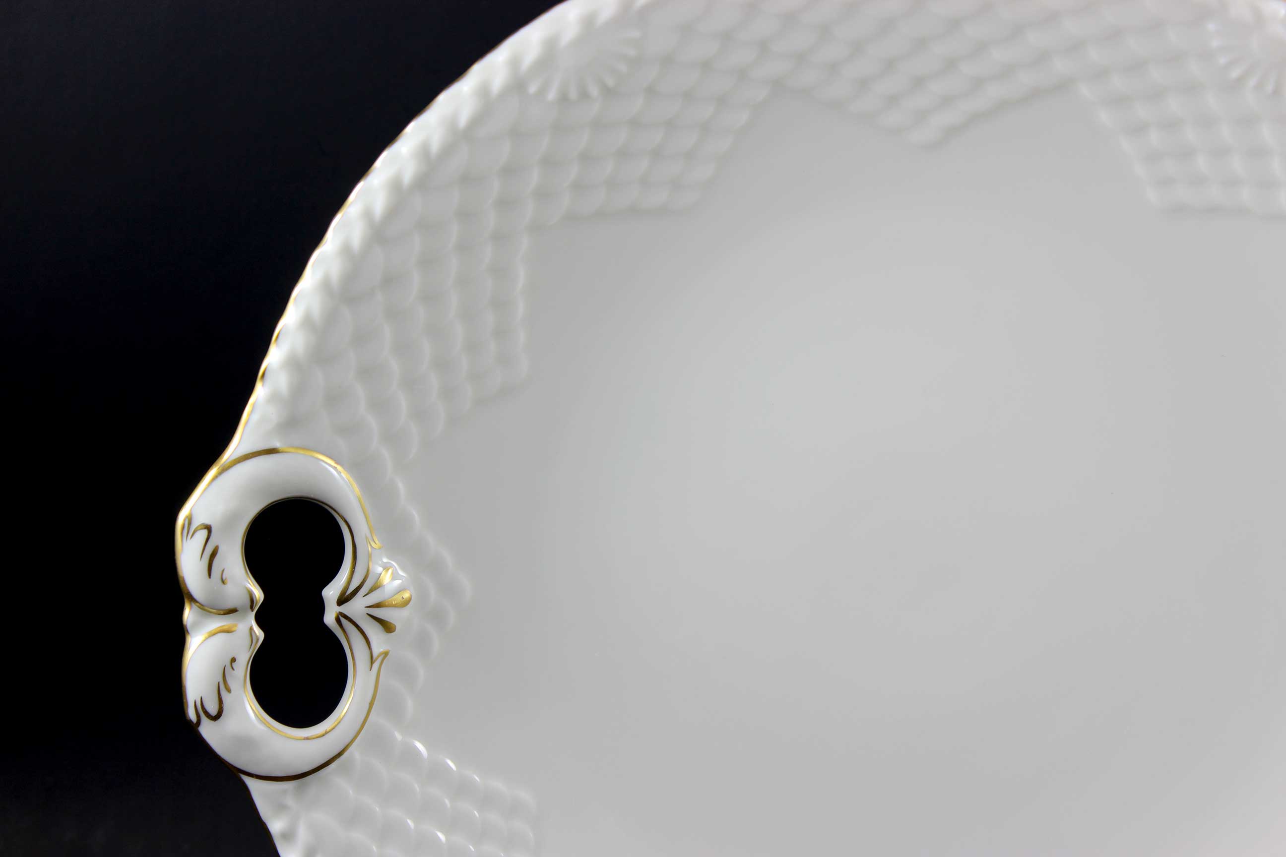 Bing & Grondahl, Akjaer, White Cake Plate (Cream)