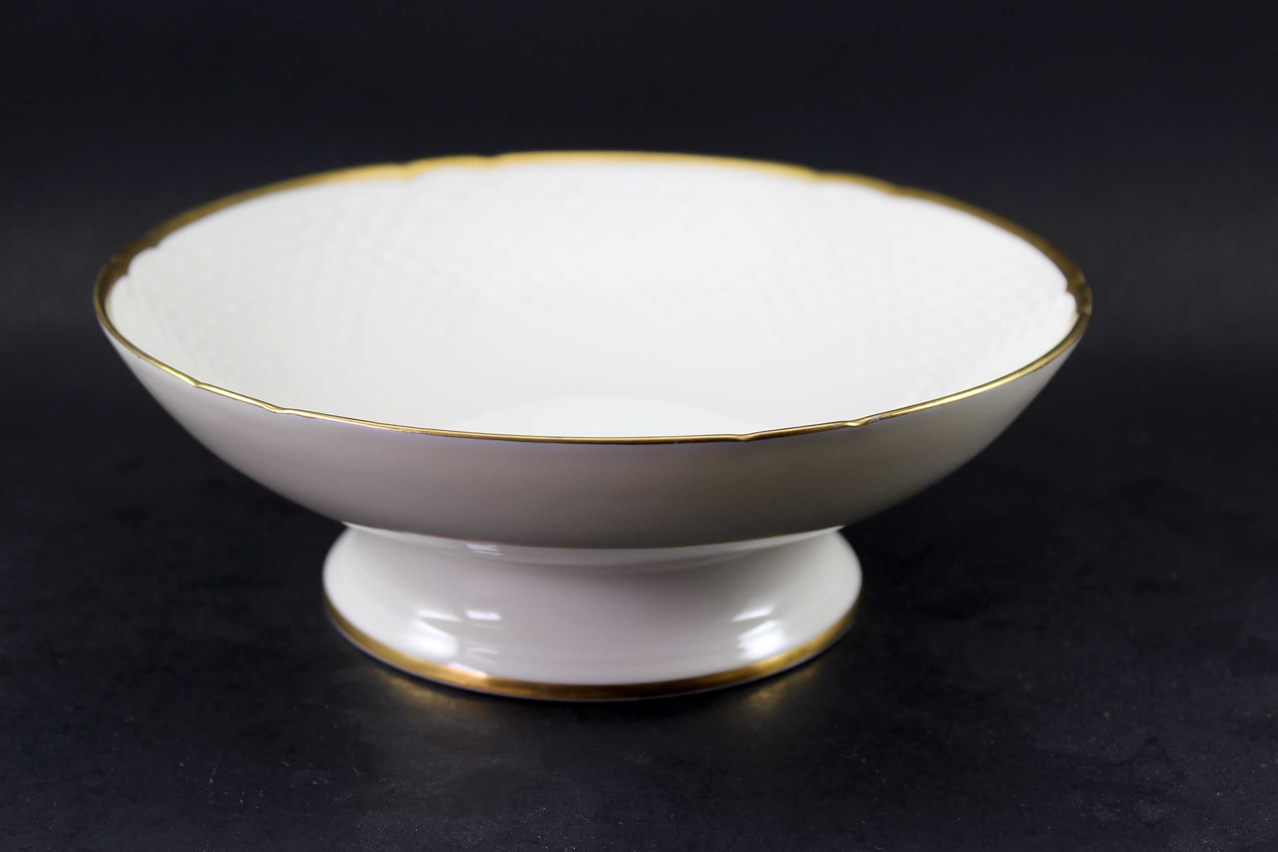 ing & Grondahl, Akjaer, White Pedestal or Compote Dish (Cream)