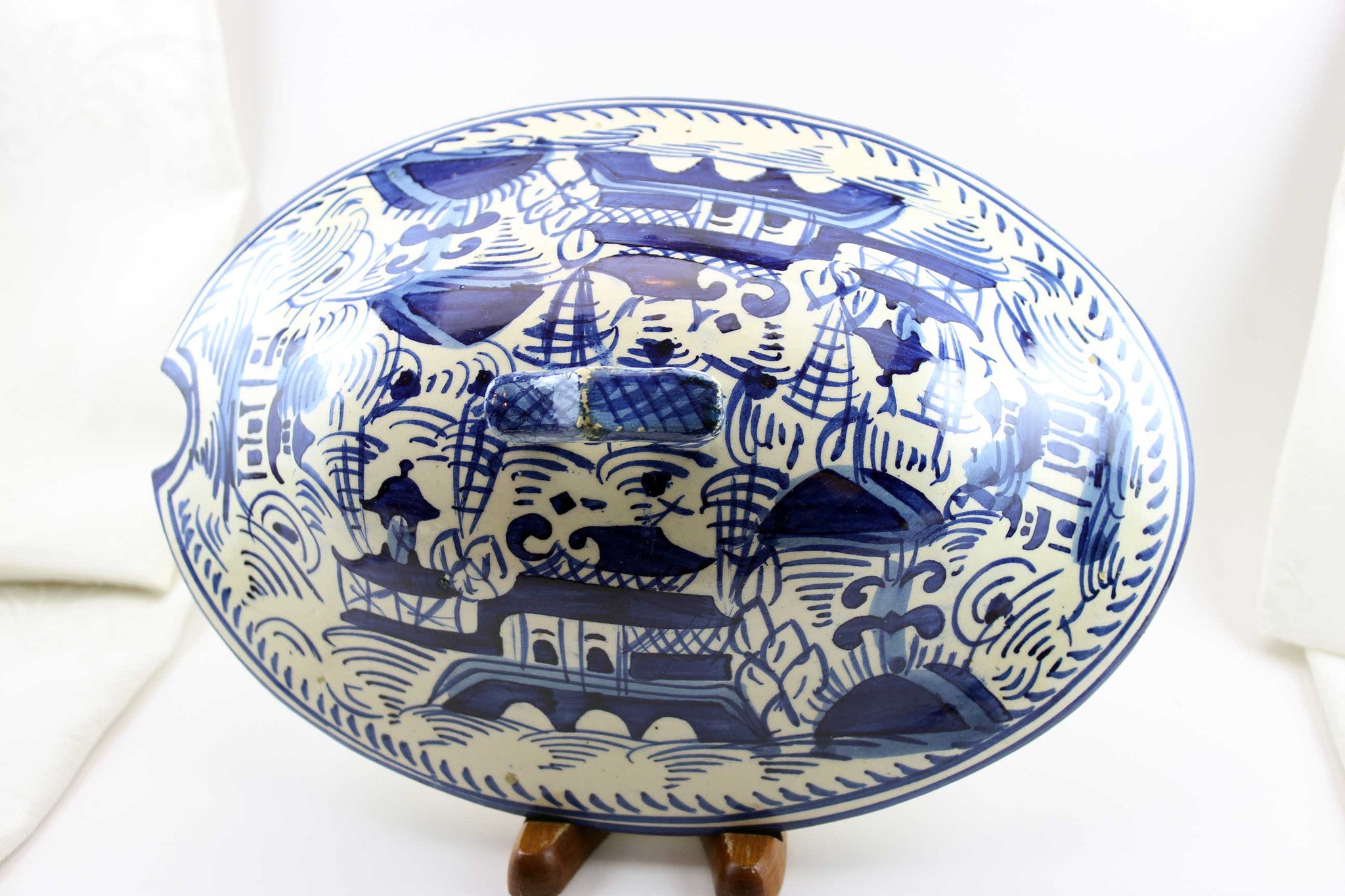 Canton Tureen Lid, Blue and White-19th Century