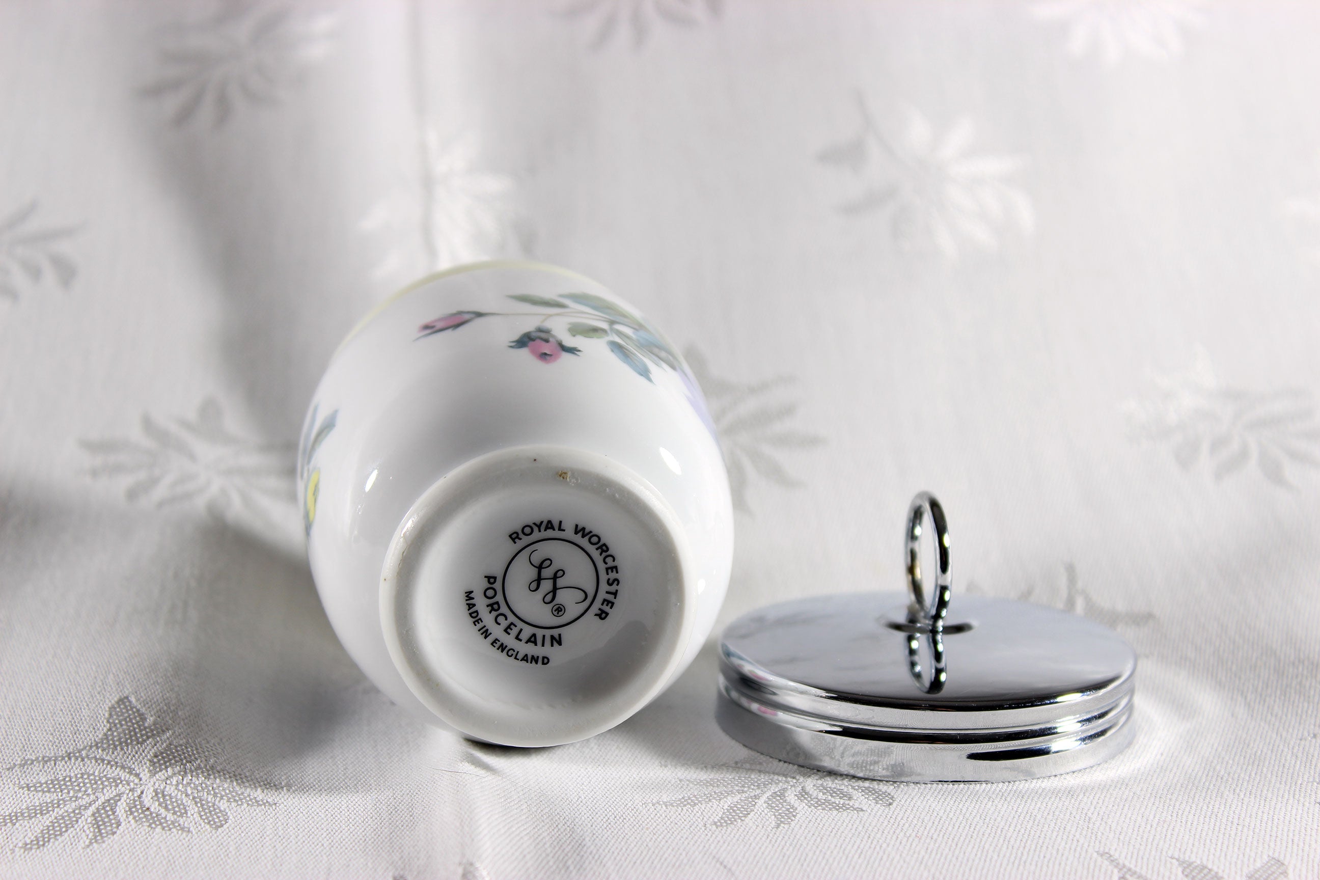 June Garland King Size Egg Coddler