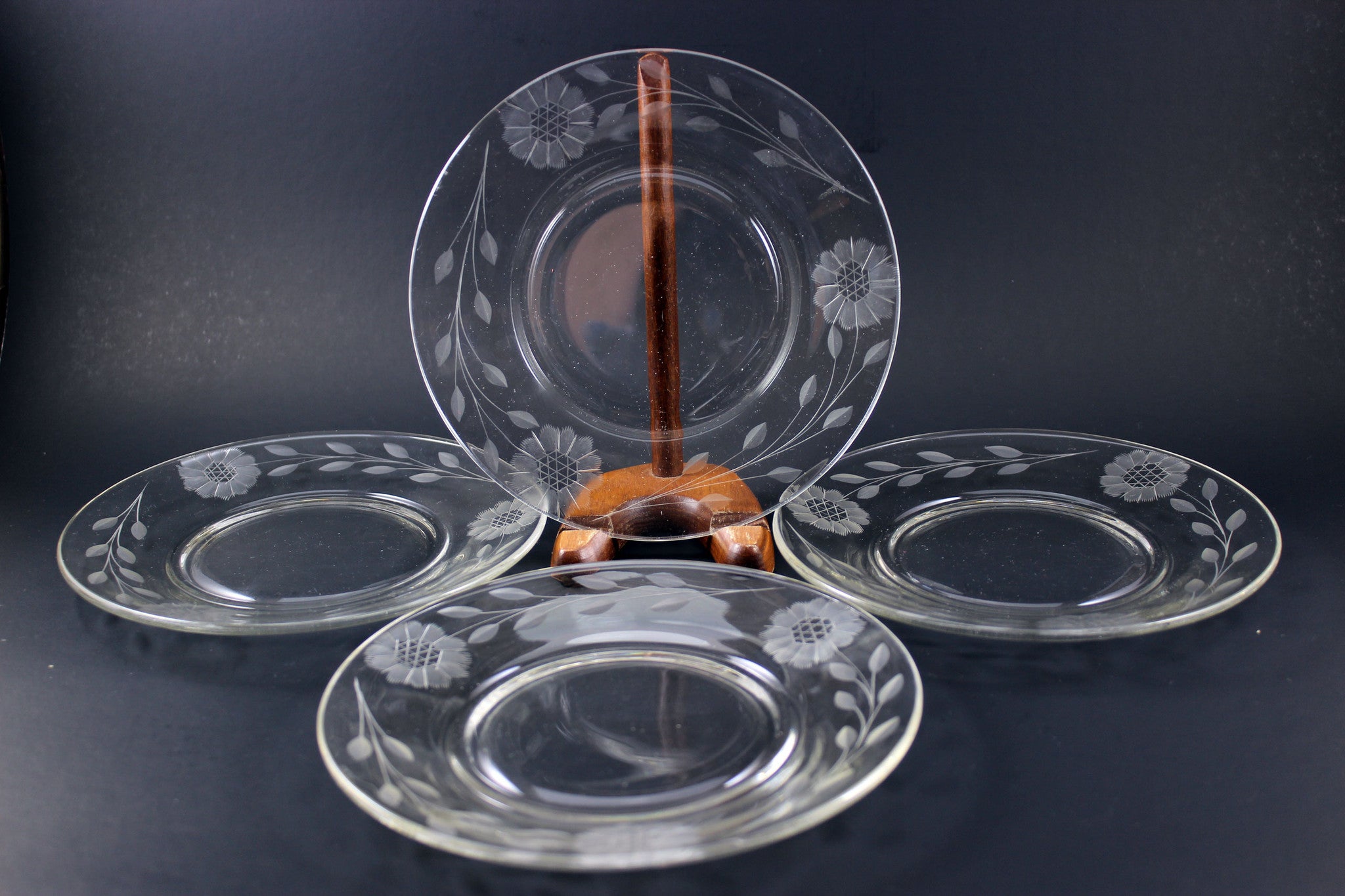 Hughes Cornflower Lunch/Dessert Plates