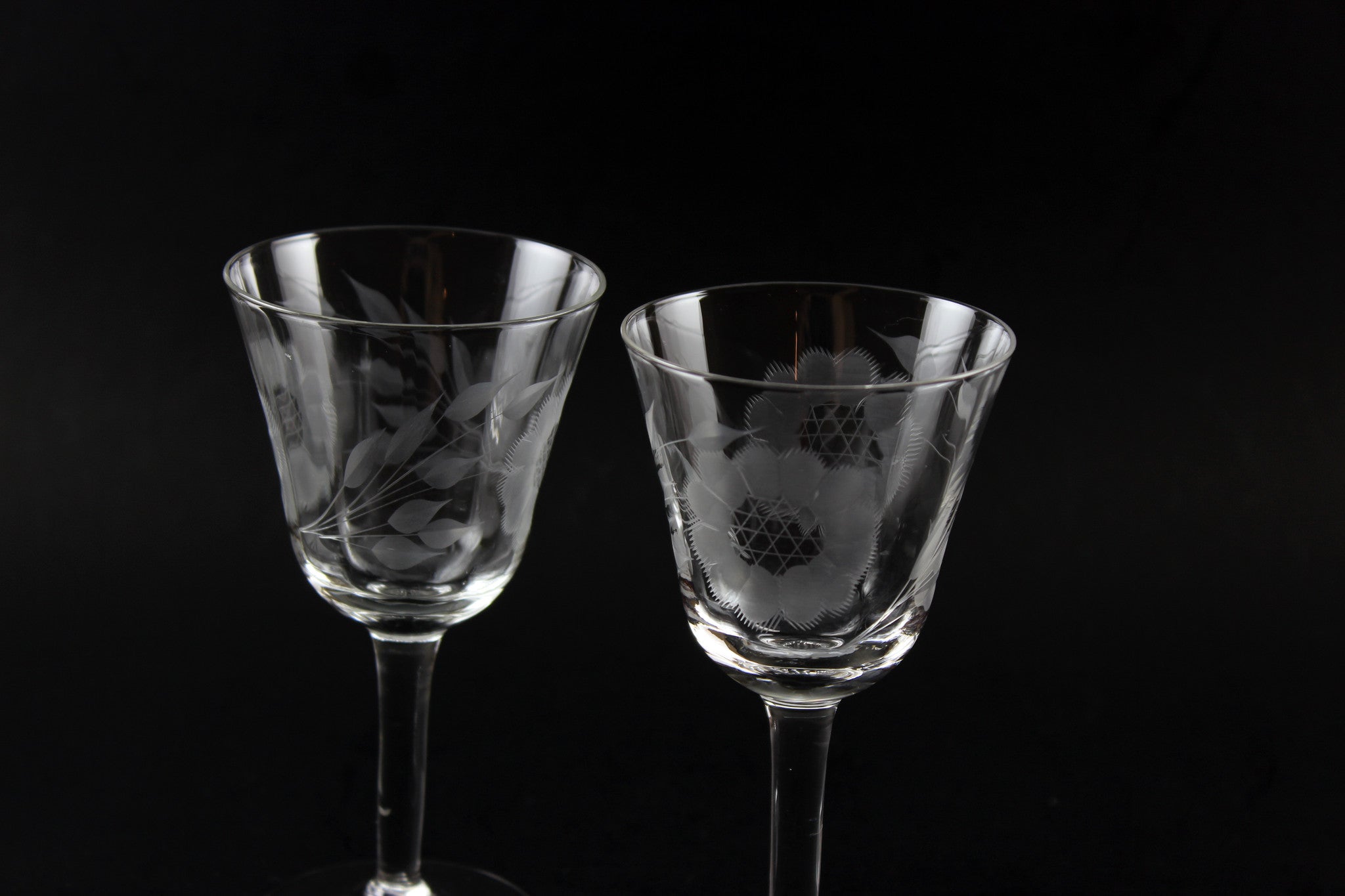 Hughes Cornflower Crystal Cordials