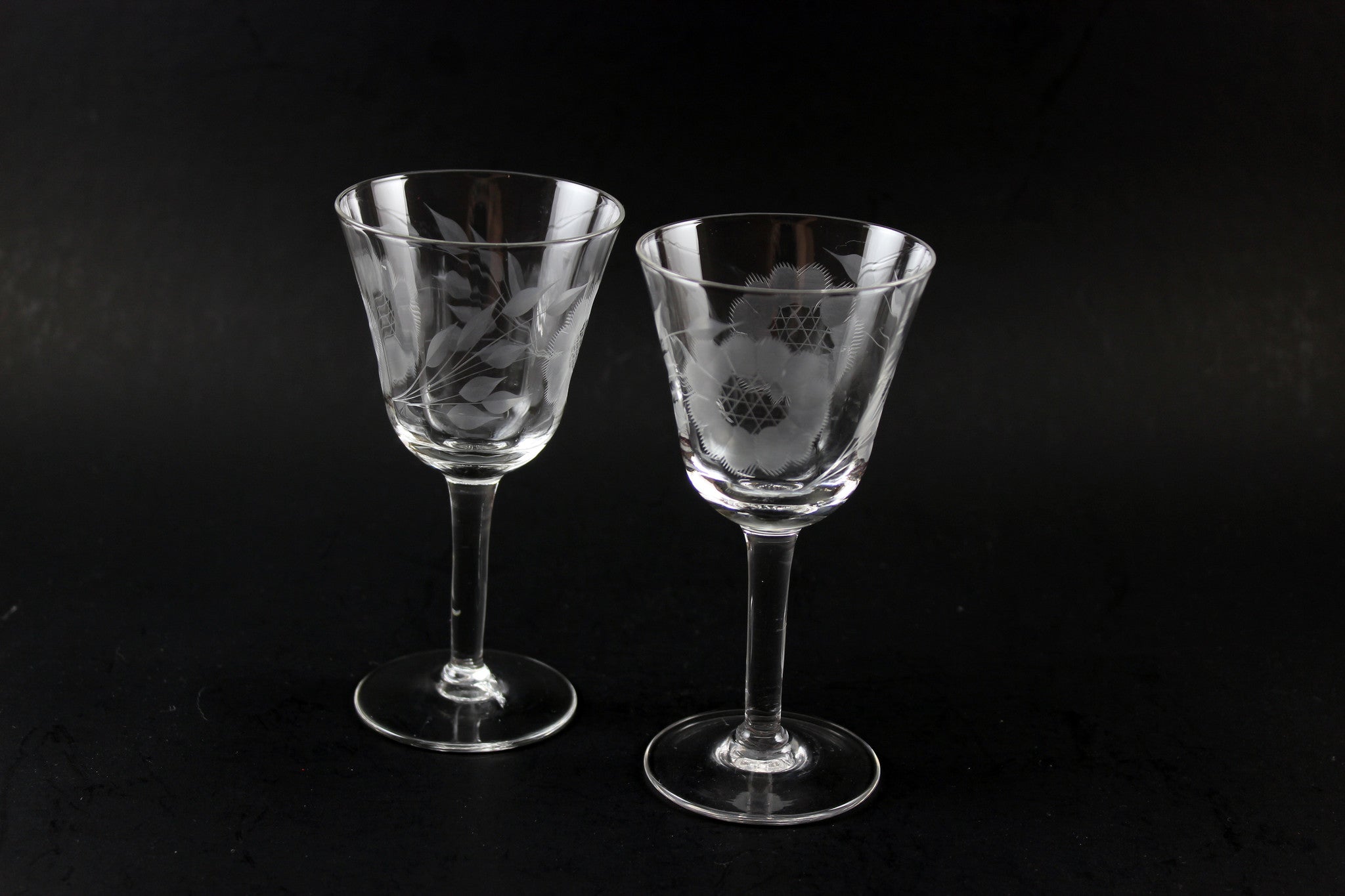 Hughes Cornflower Crystal Cordials