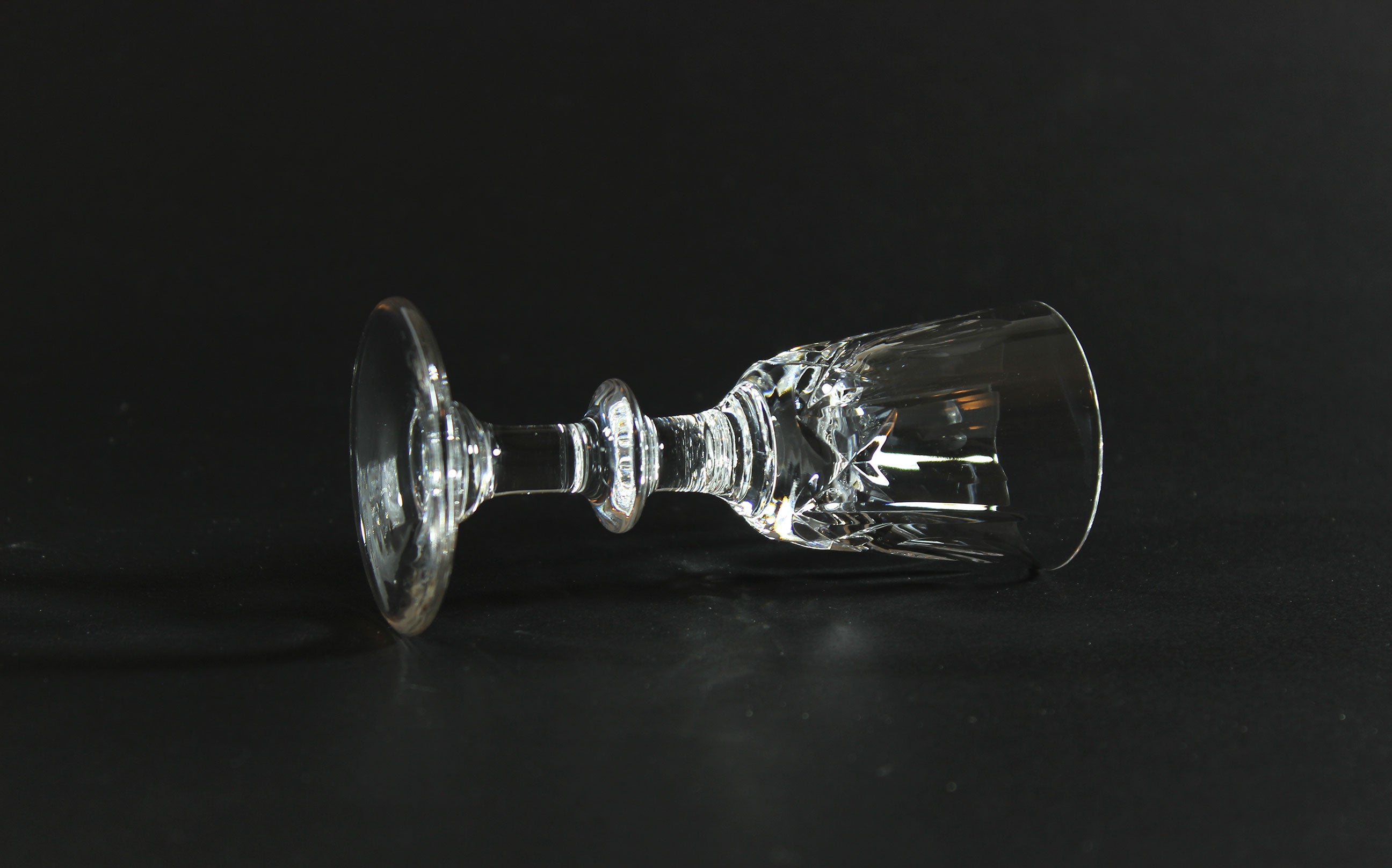 Cross and Olive Liqueur