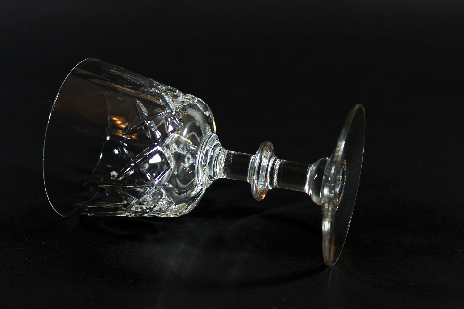 Cross and Olive Port Glass
