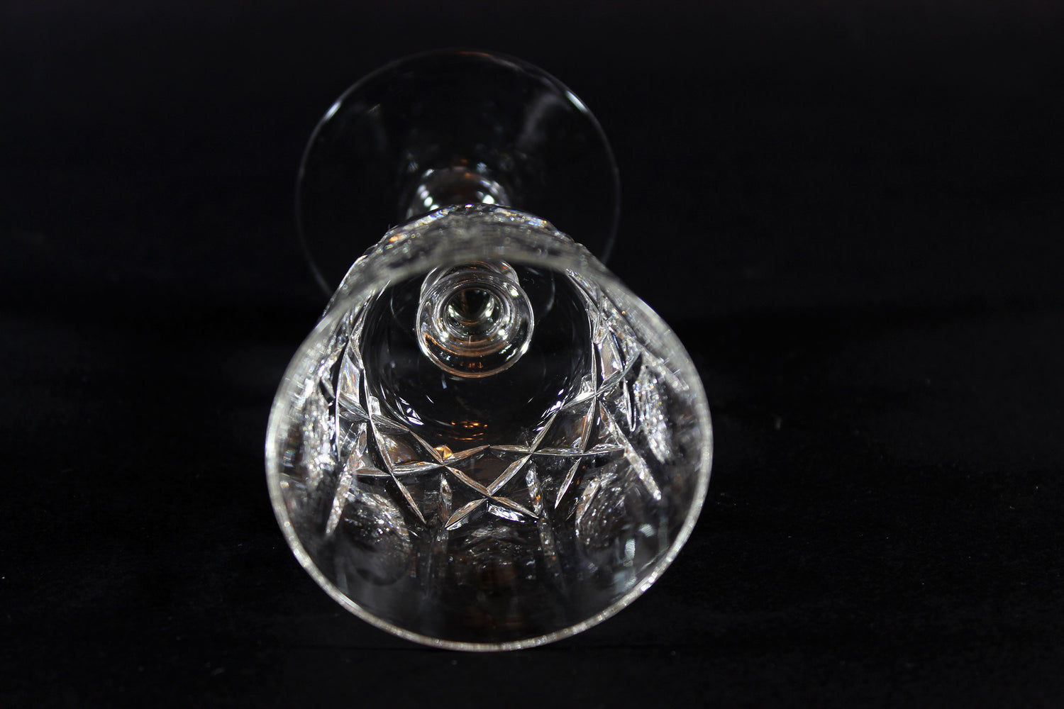 Cross and Olive Port Glass