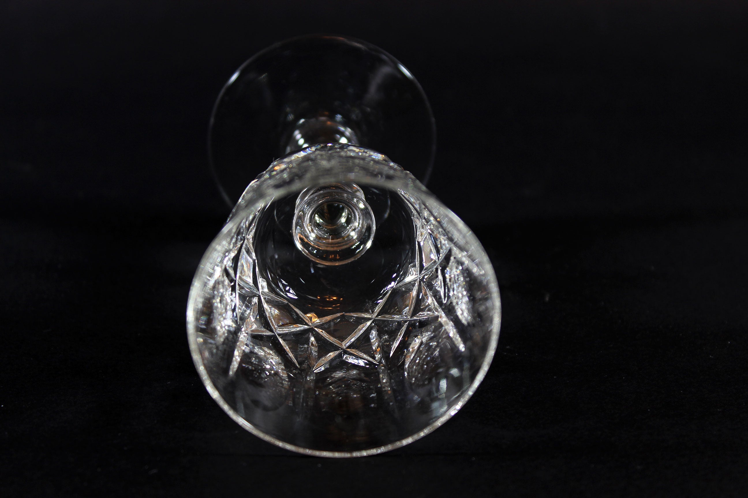 Cross and Olive Port Glass
