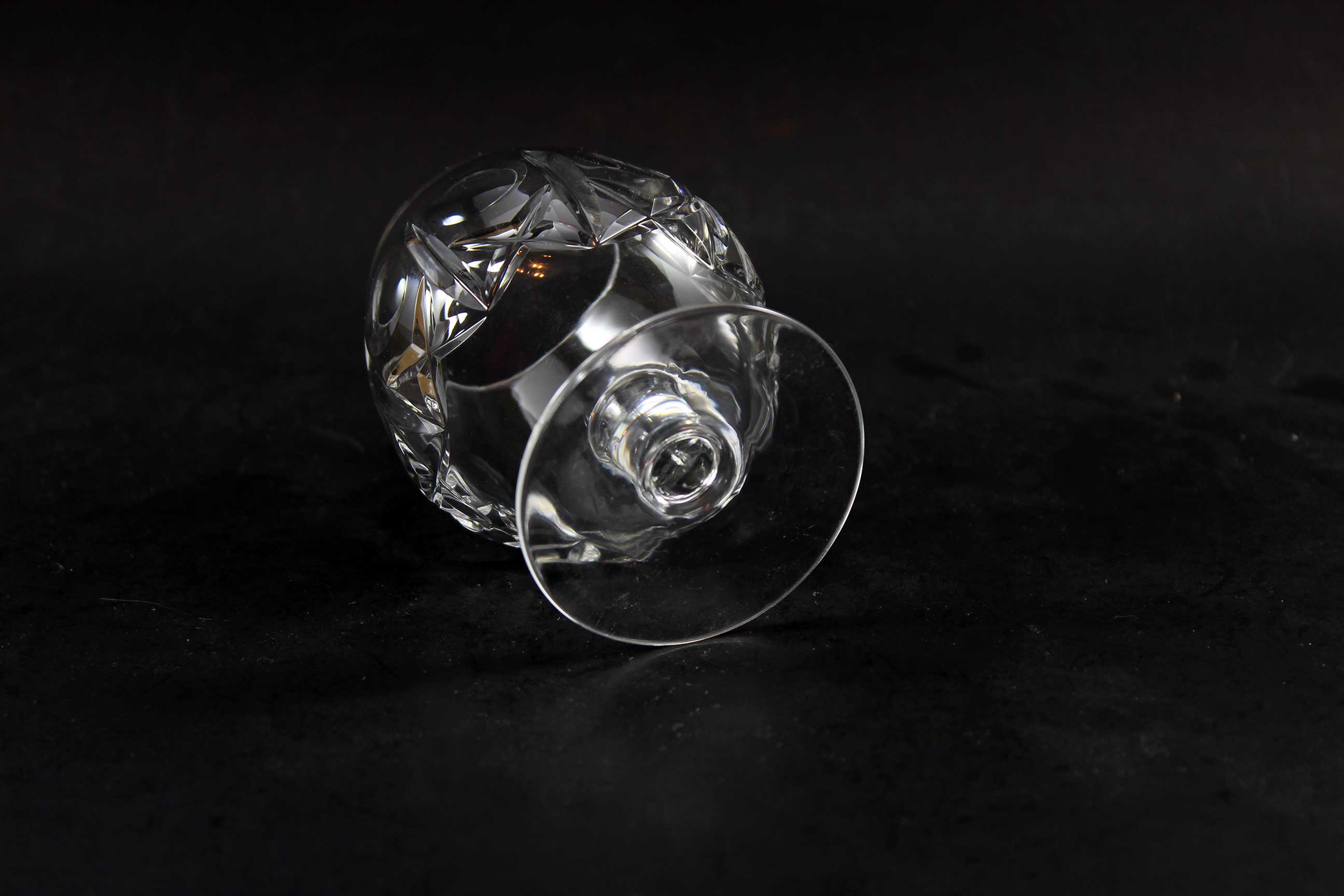 Cross and Olive, Small Brandy or Port Snifter