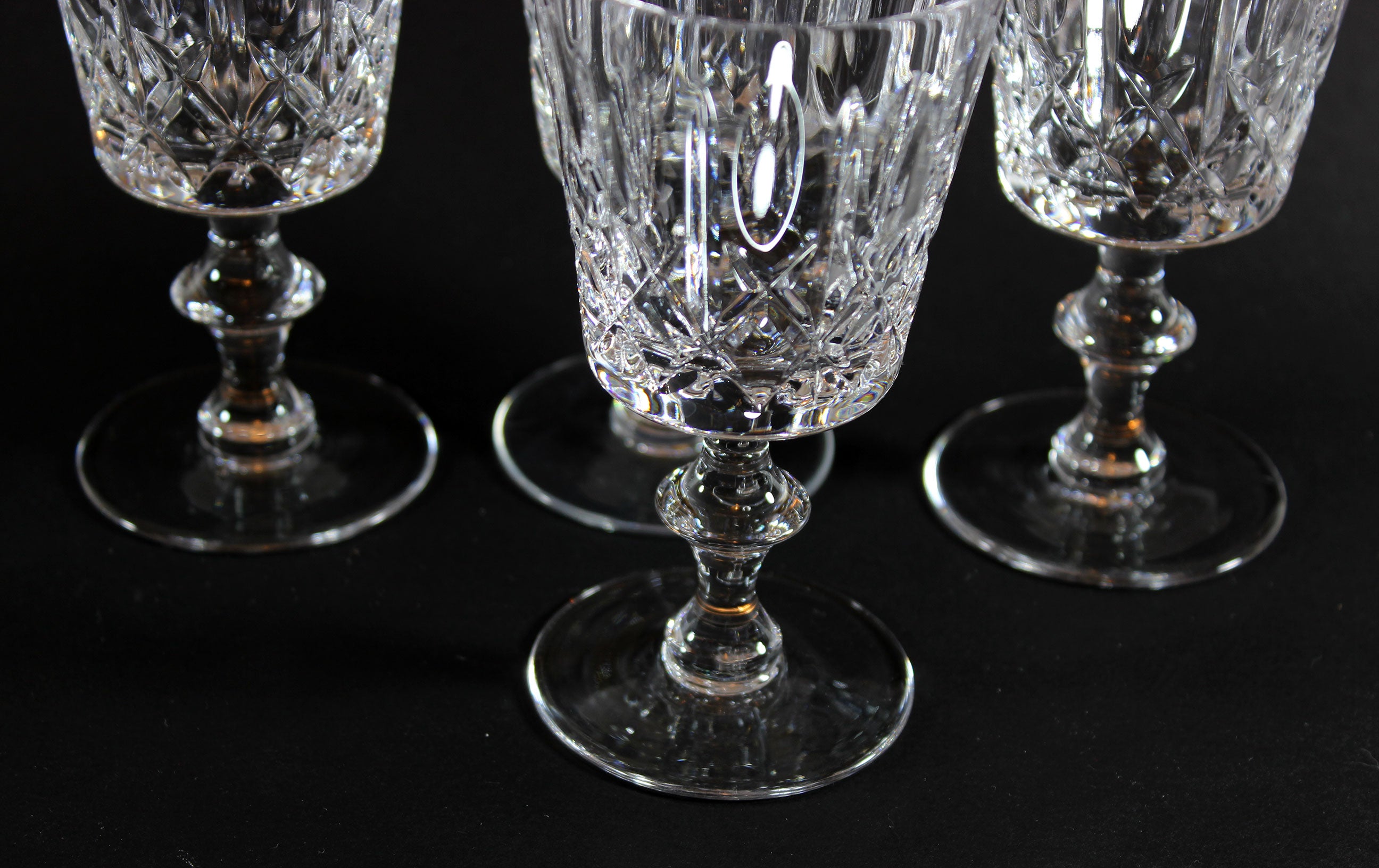 Cross and Olive Crystal,  White Wine