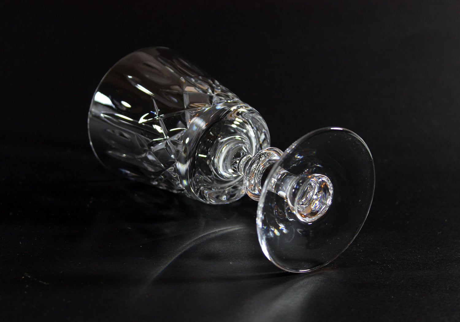 Cross and Olive Crystal,  White Wine