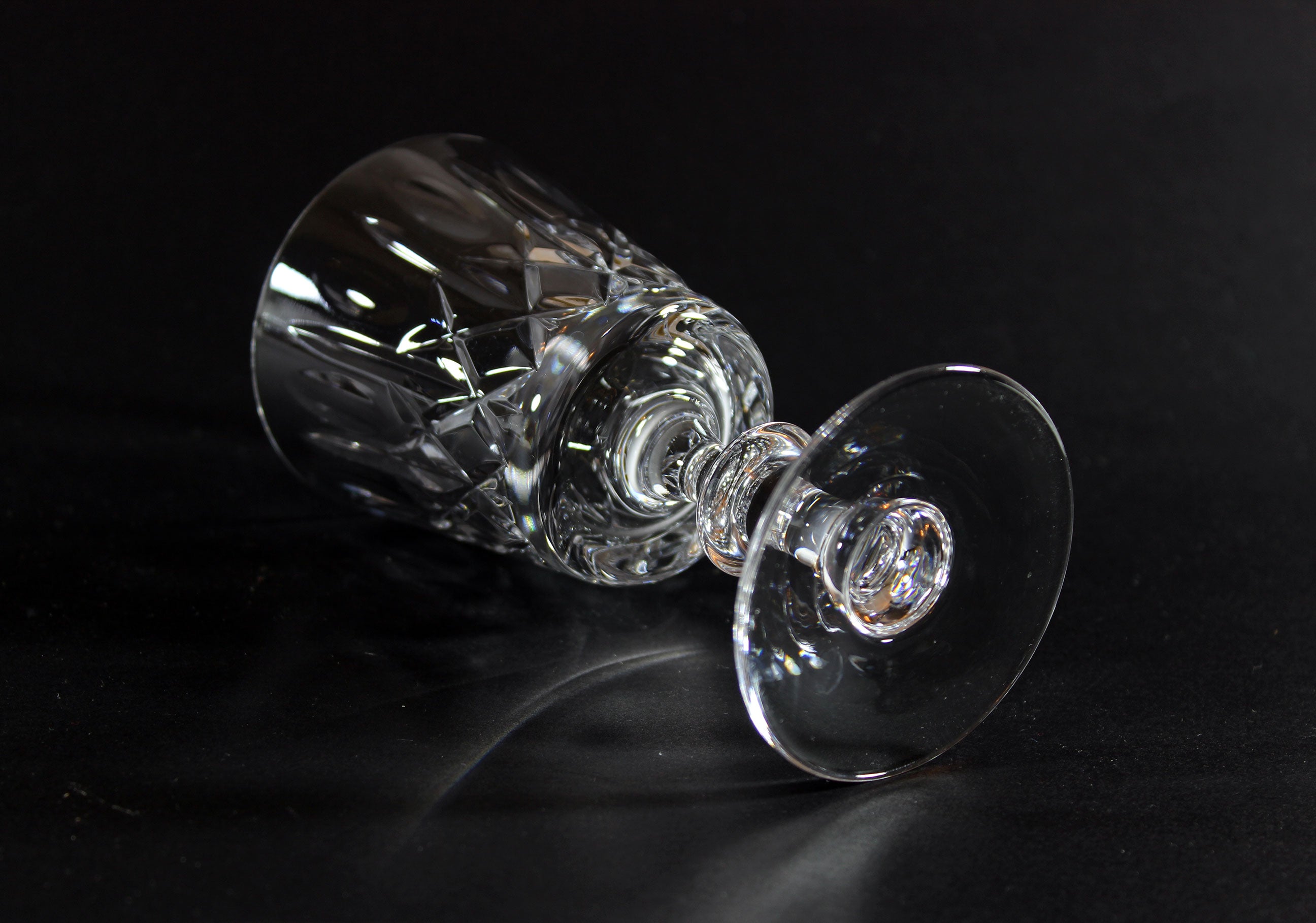 Cross and Olive Crystal,  White Wine