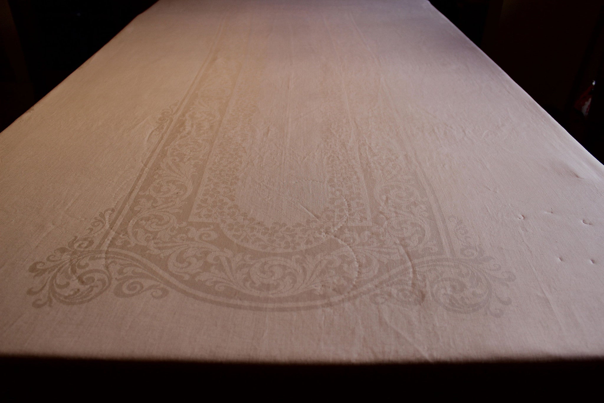 Double Damask Linen Tablecloth