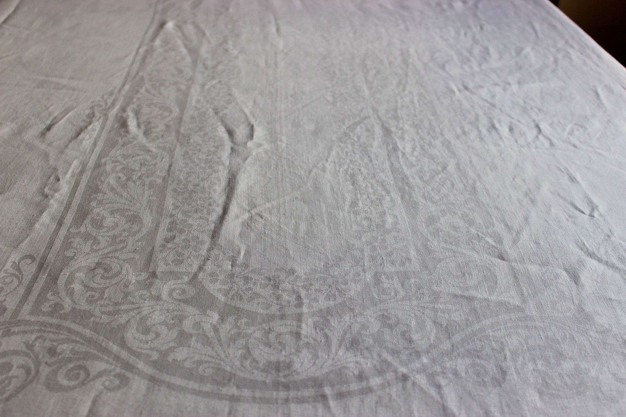 Double Damask Linen Tablecloth