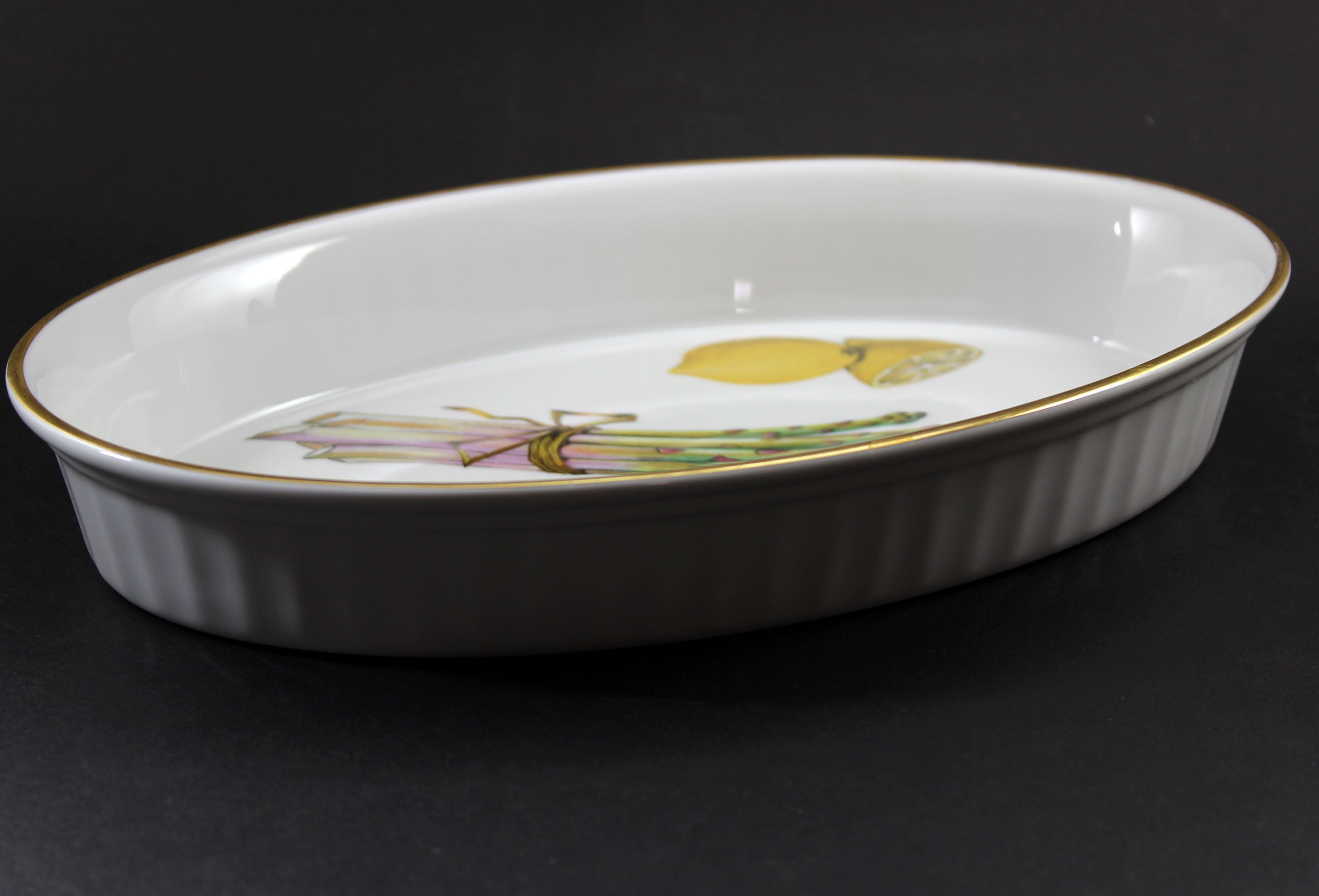 Evesham Gold, Royal Worcester, Large Oval Casserole Dish