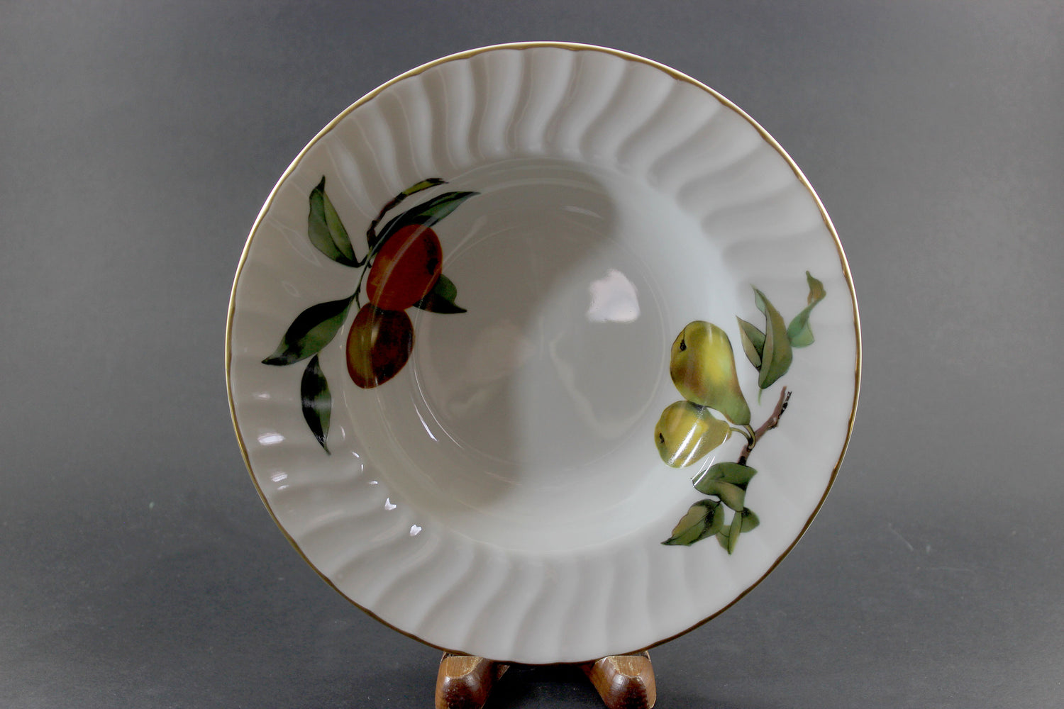 Evesham Gold, Royal Worcester, Rimmed Soup Bowls