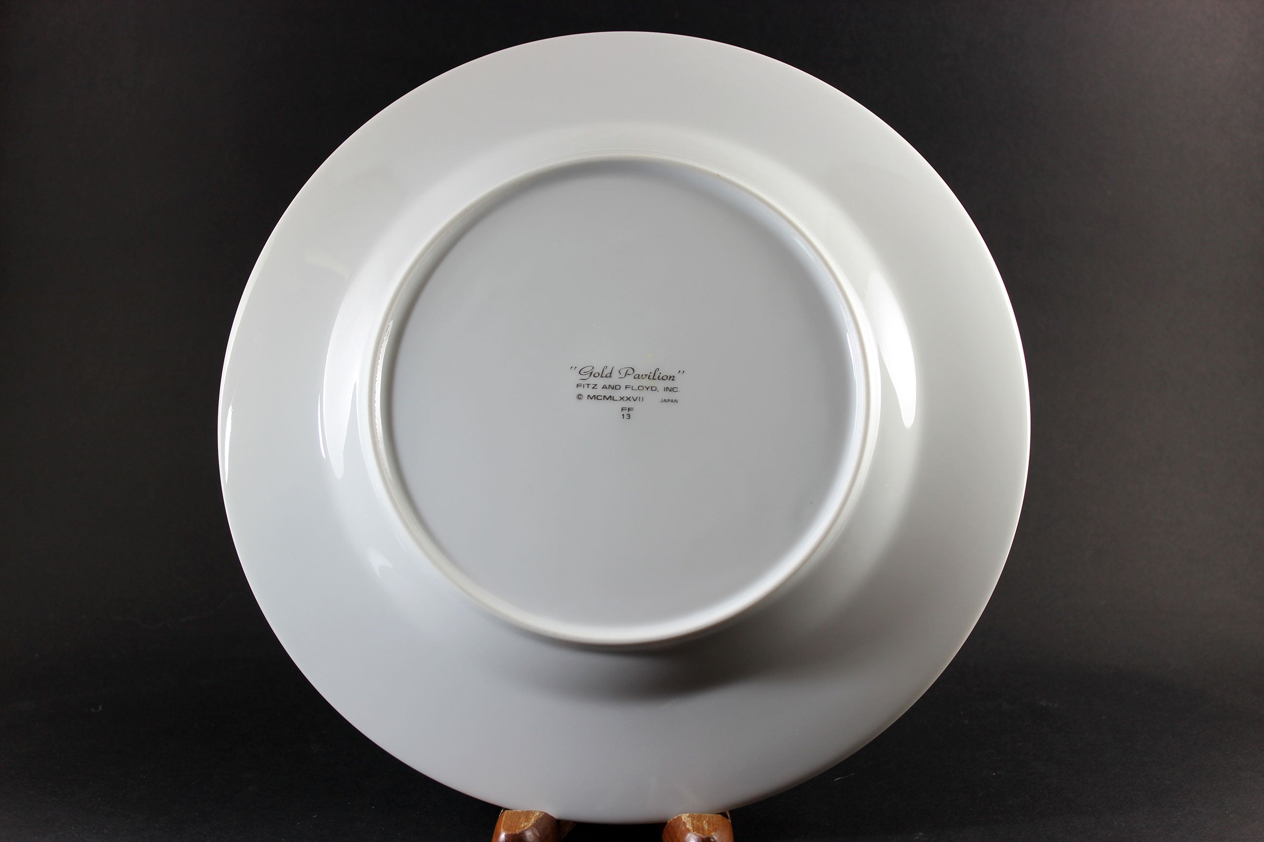 Copy of Fitz and Floyd, Gold Pavillion, Dinner Plates