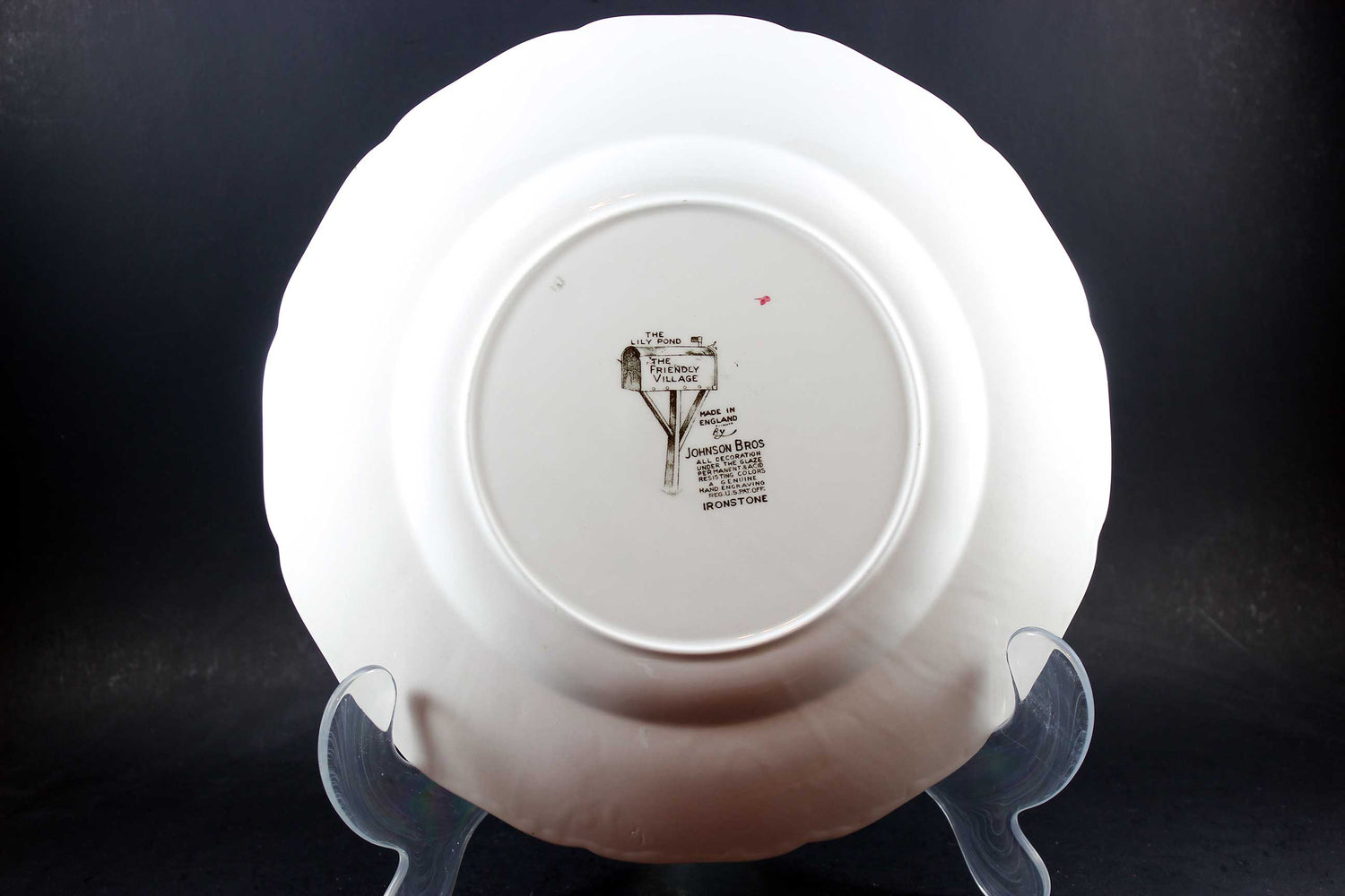 Friendly Village, Johnson Brothers, Large Dinner Plate - The Lily Pond