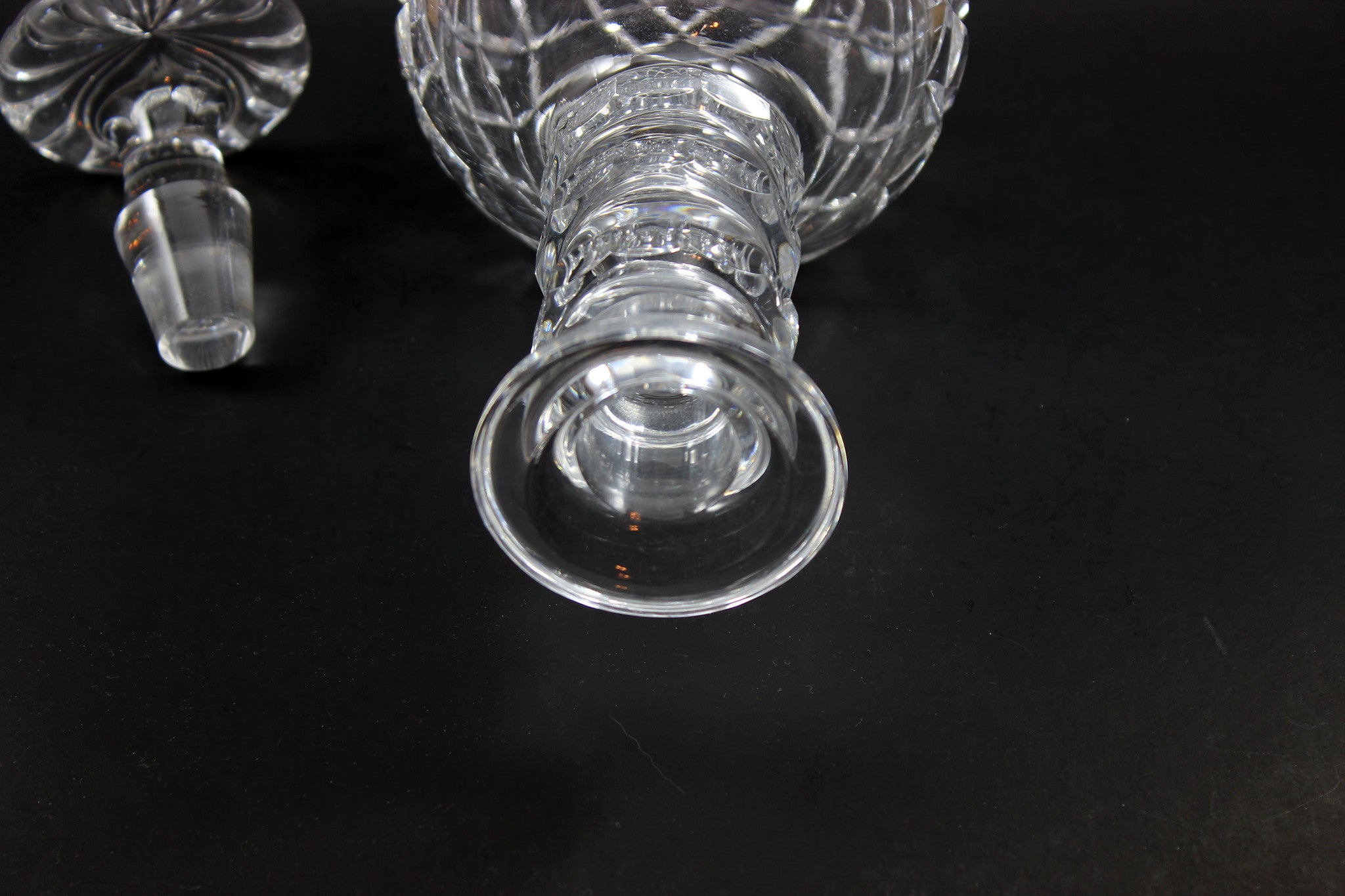 Georgian Cut Glass Decanters (Pair)