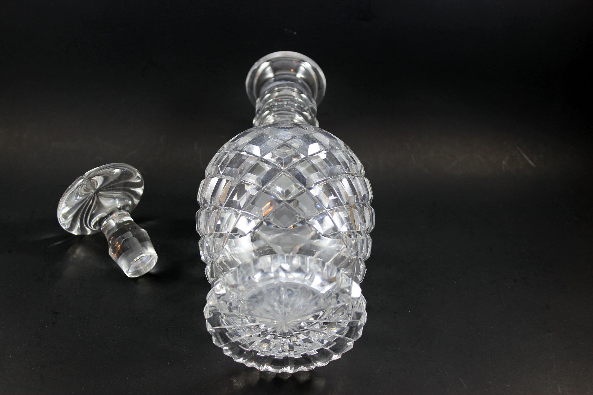 Georgian Cut Glass Decanters (Pair)