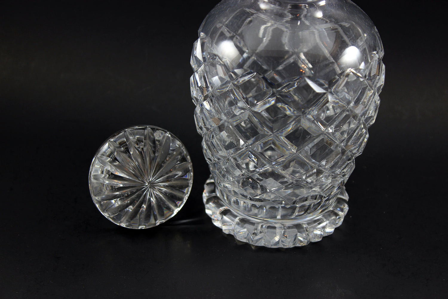 Georgian Cut Glass Decanters (Pair)