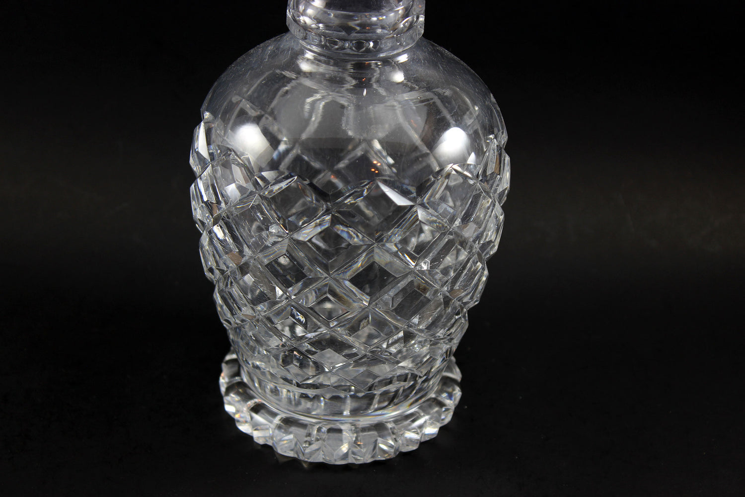 Georgian Cut Glass Decanters (Pair)
