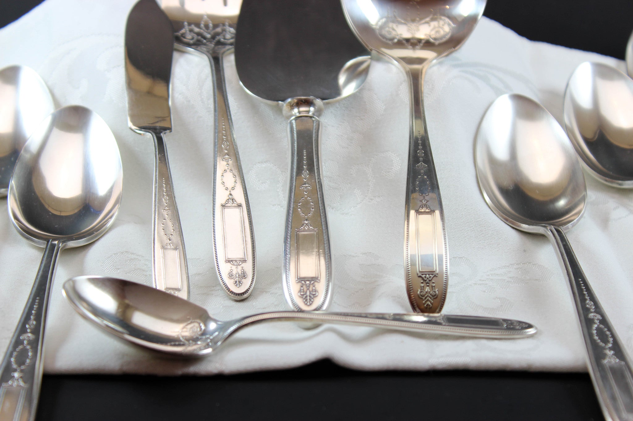 Community Silverplate Grosvenor Serving Pieces