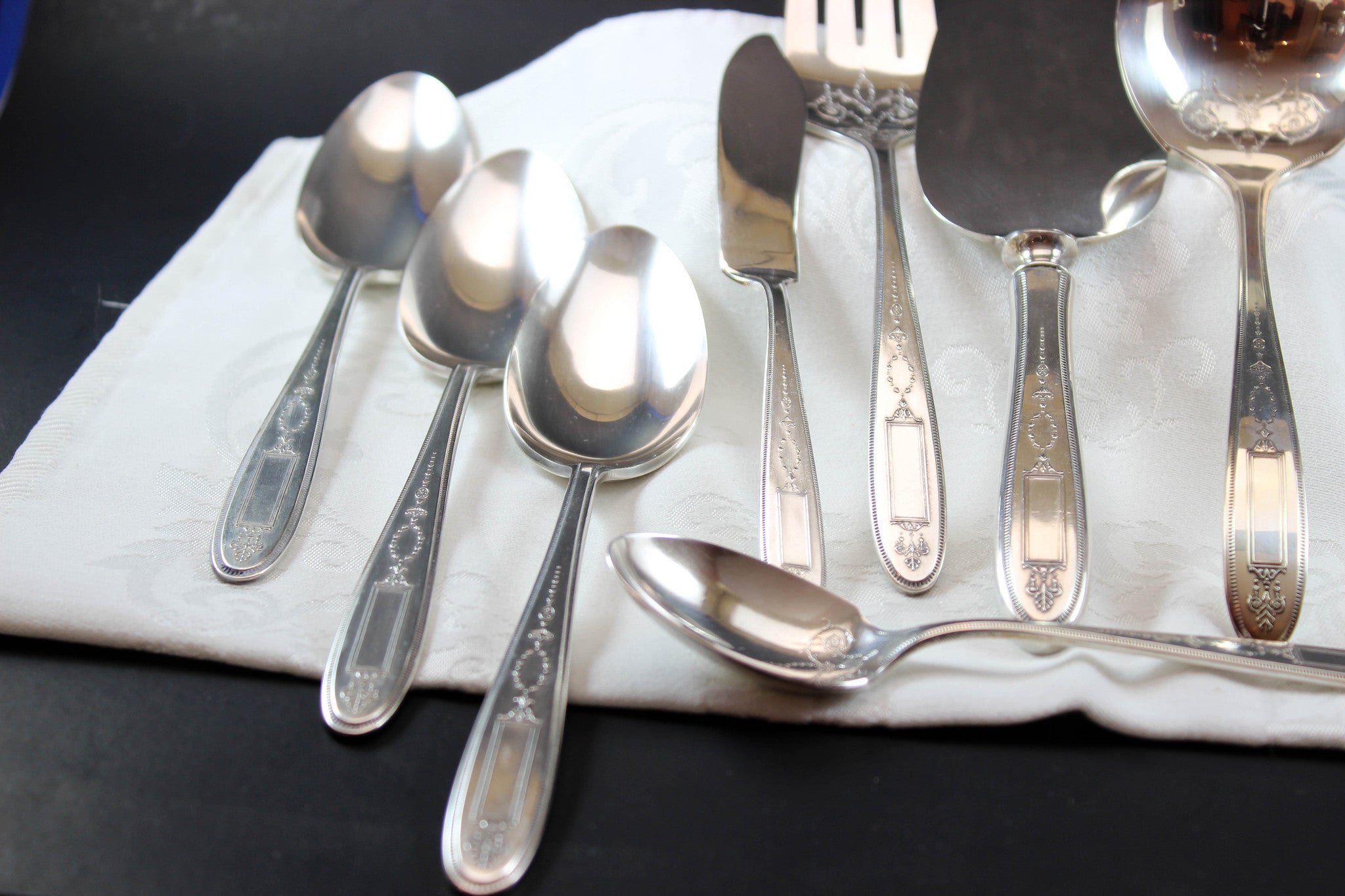 Community Silverplate Grosvenor Serving Pieces