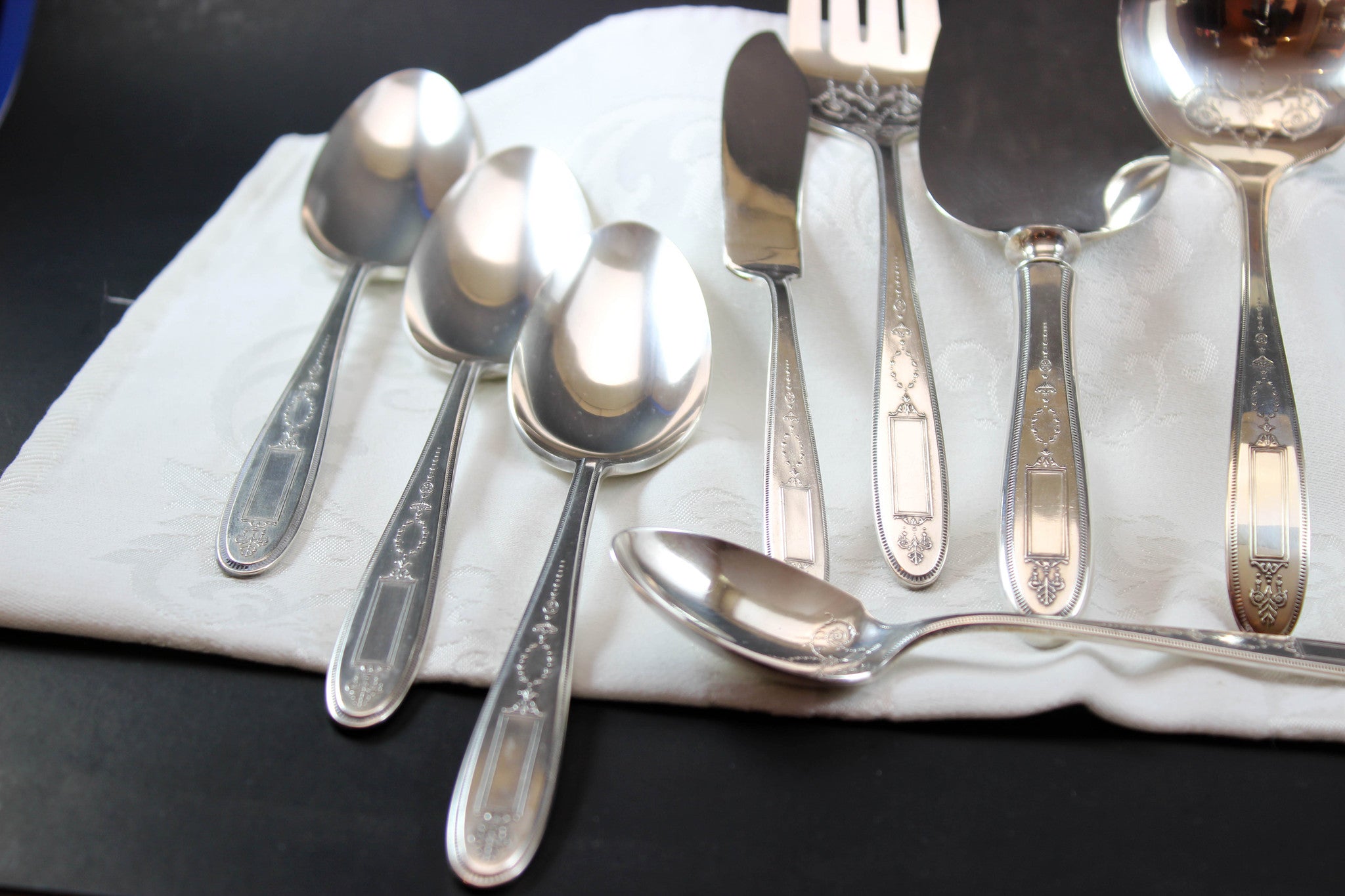 Community Silverplate Grosvenor Serving Pieces