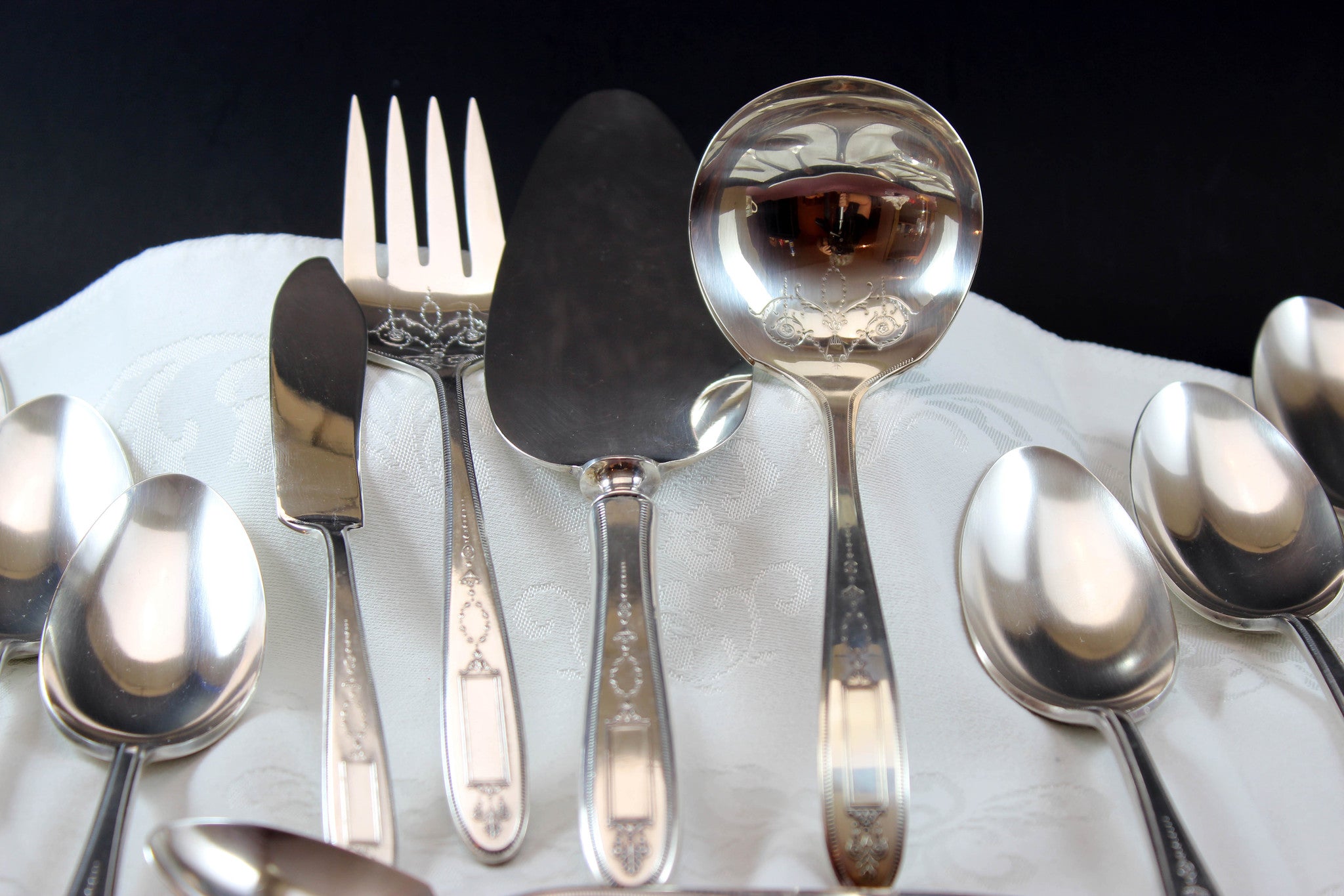 Community Silverplate Grosvenor Serving Pieces