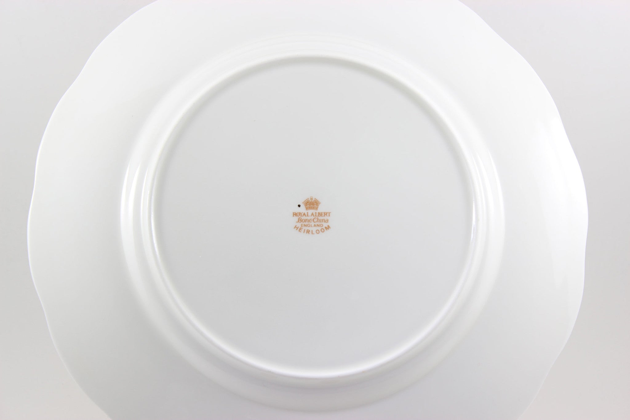 Royal Albert Bone China, Heirloom Pattern, Dinner Plate