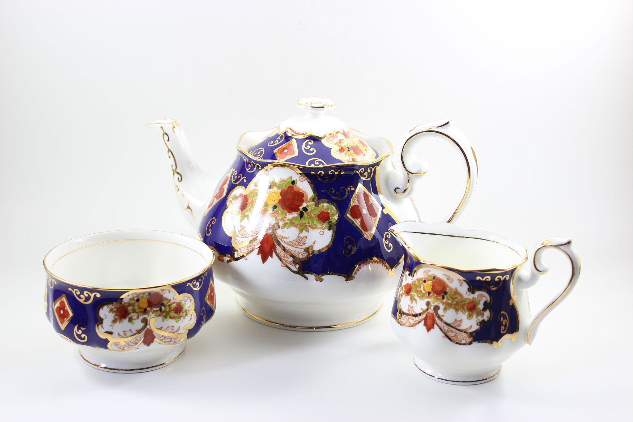 Royal Albert, Heirloom, Teapot, Cream, Sugar and Cake Plate