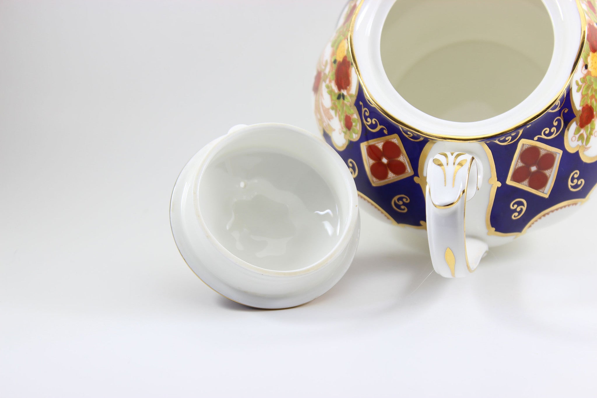 Royal Albert, Heirloom, Teapot, Cream, Sugar and Cake Plate