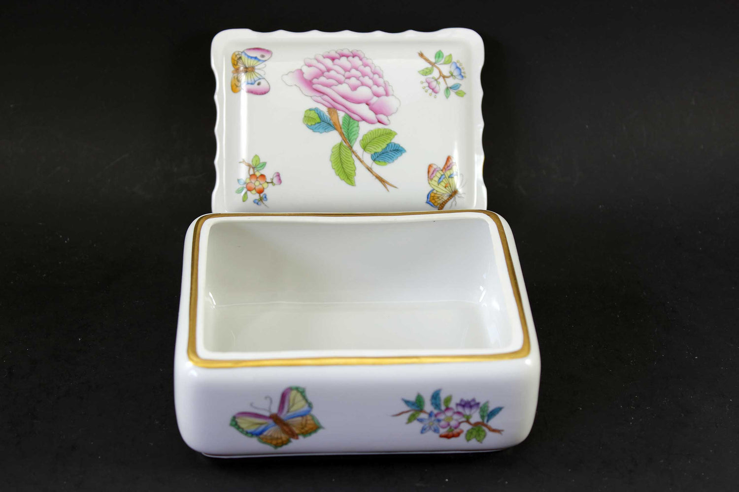 Herend Hungary Hand Painted Trinket Dish