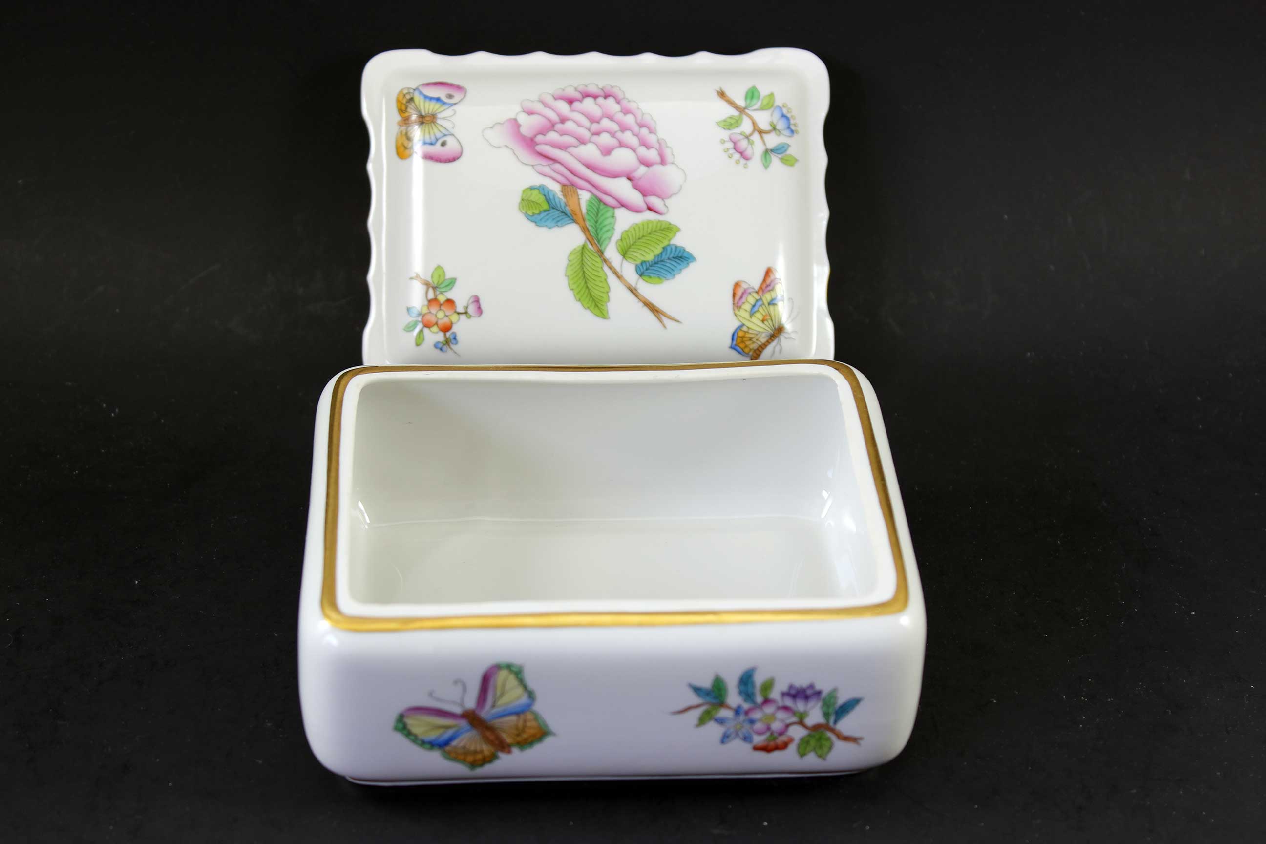 Herend Hungary Hand Painted Trinket Dish