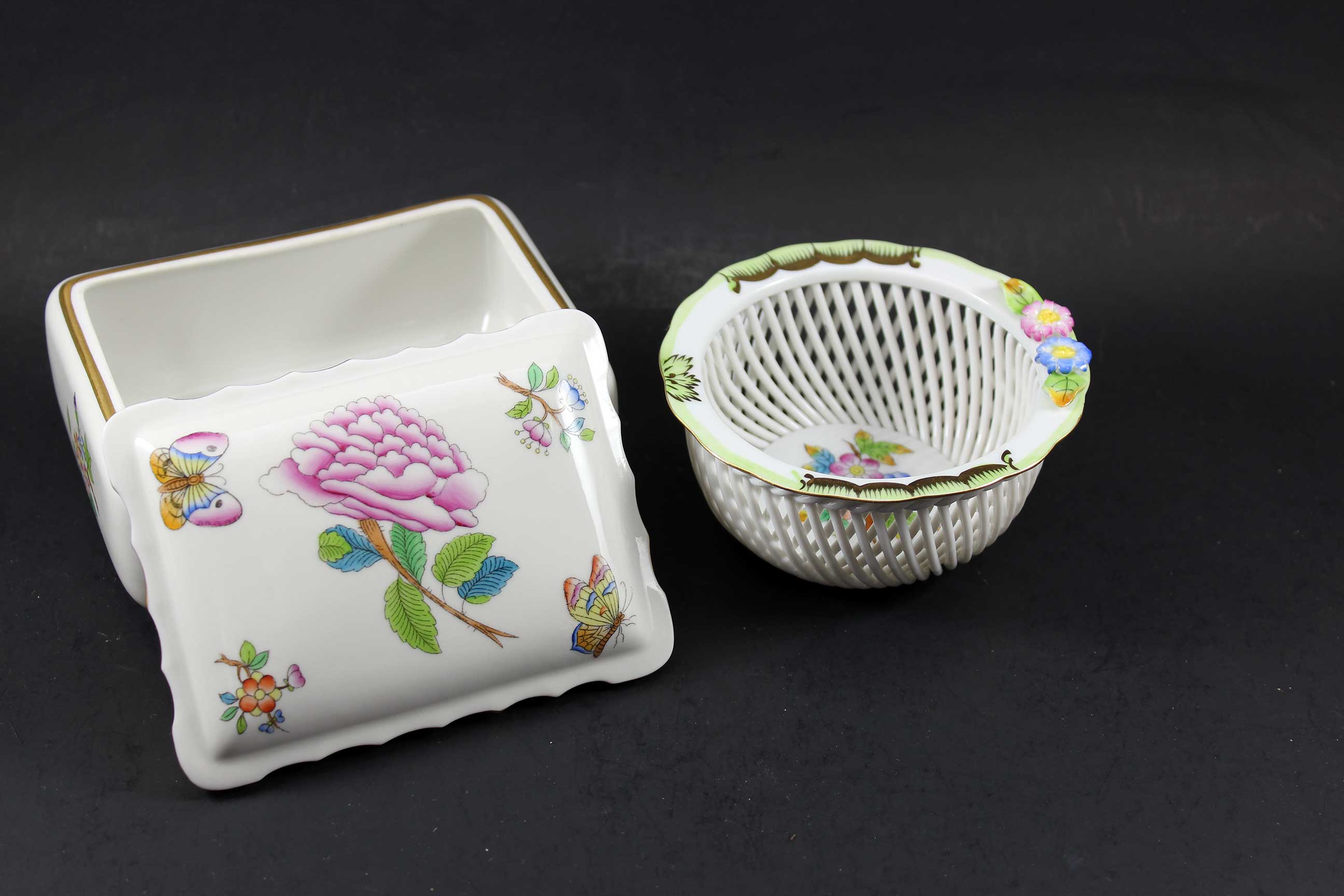 Herend, Hand Painted Trinket and Pin Dish