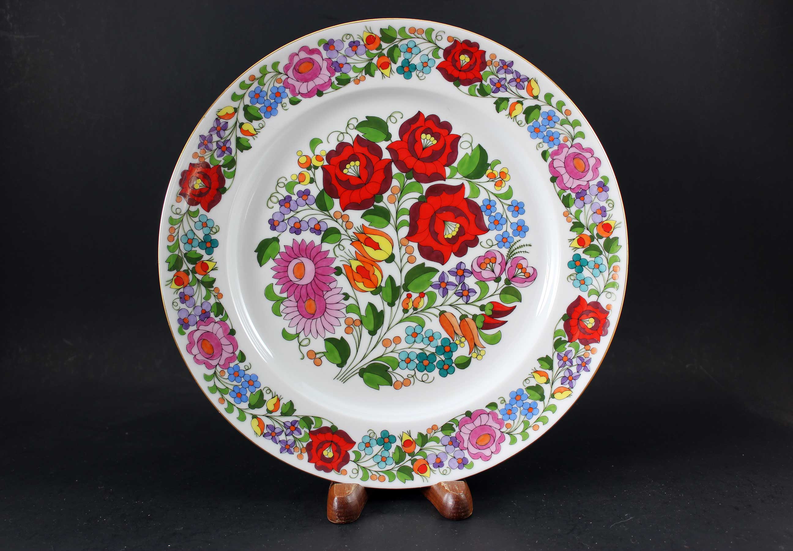 Kalocsa Hungary, Handpainted Wall Plate, Traditional Pattern