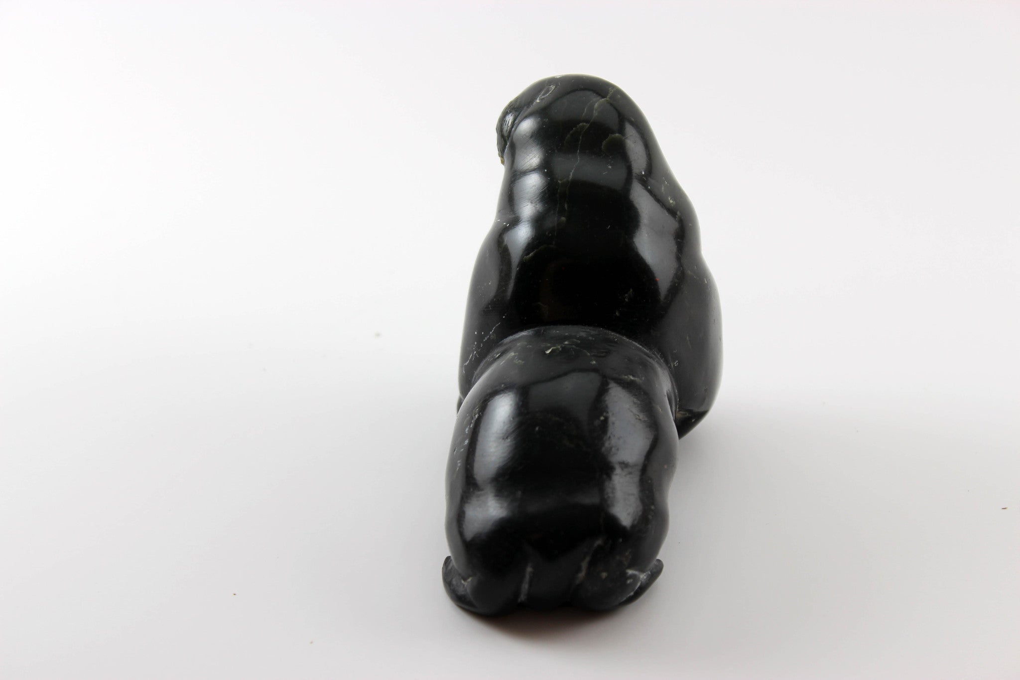 Inuit Small stone walrus Lazarusie Epoo