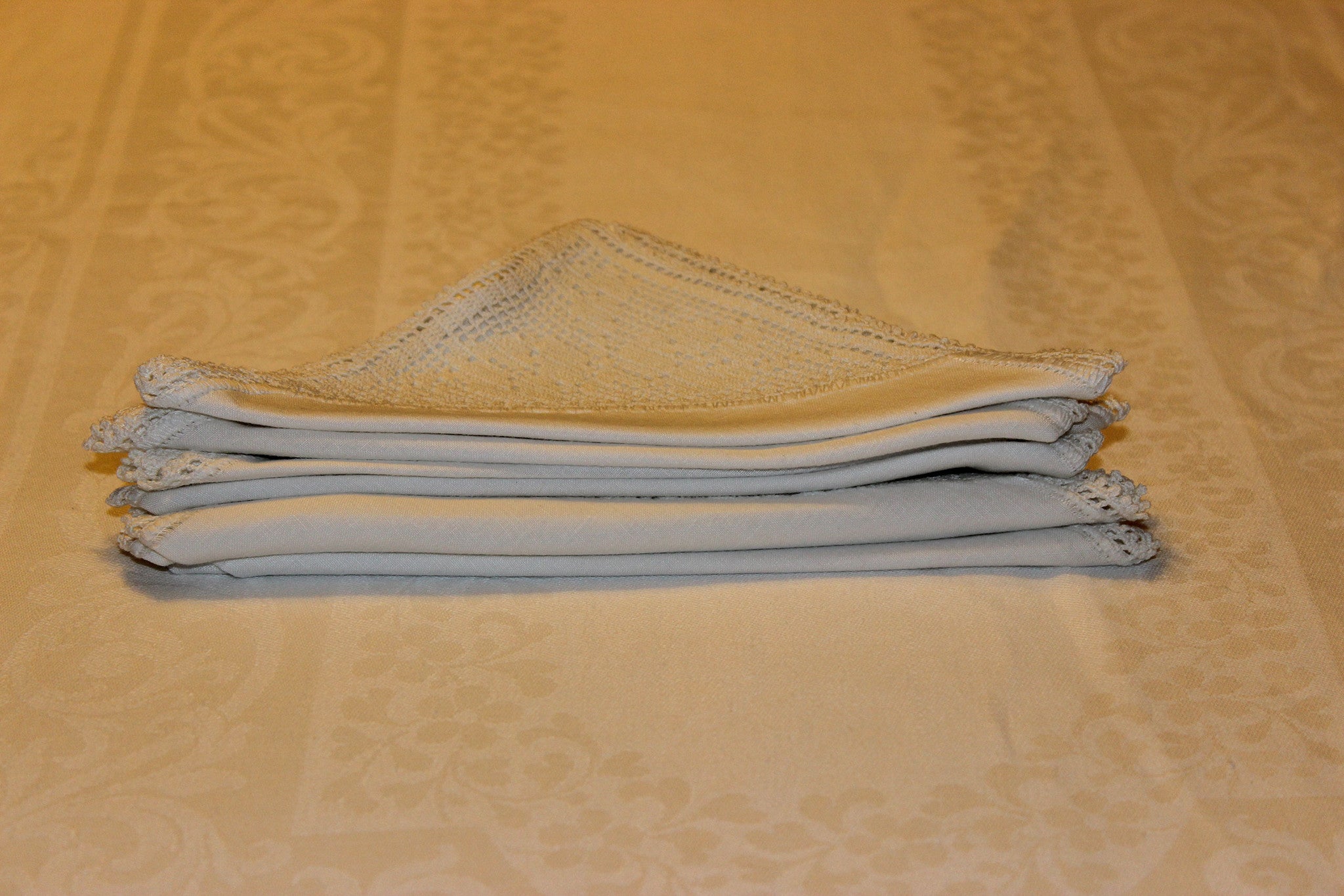 Irish Linen & Lace Tea Napkins