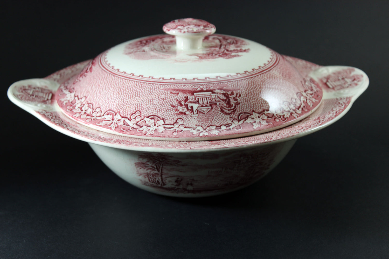 Jenny Lind 1795, Covered Vegetable Bowl, Royal Staffordshire Pottery