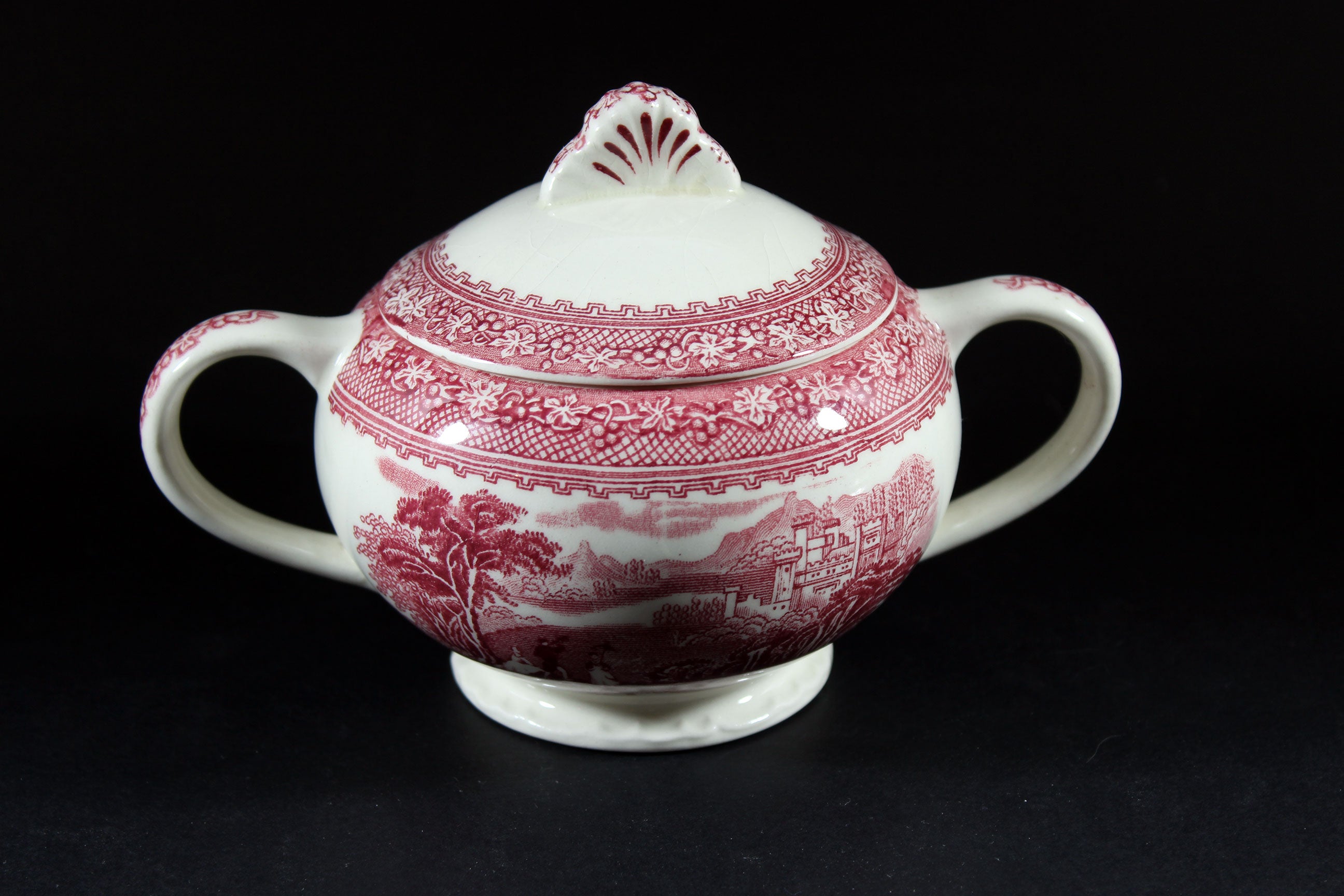 Jenny Lind 1795, Creamer & Covered Sugar Bowl
