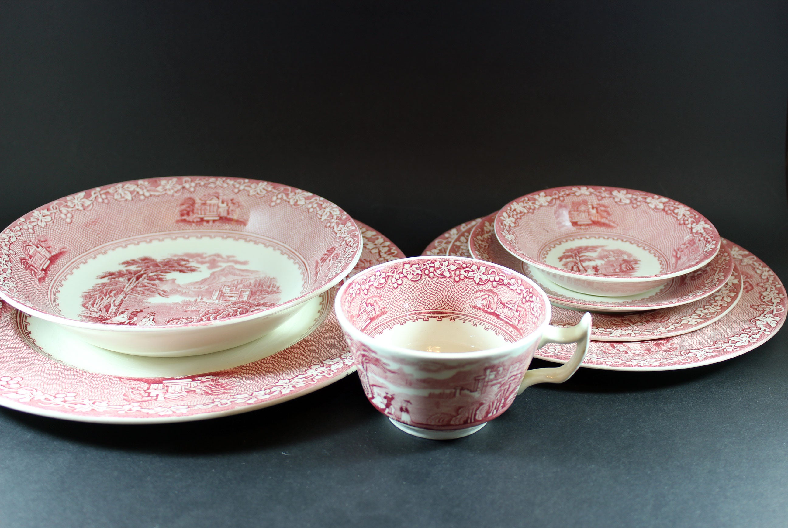 Jenny Lind 1795, Red, Place Setting