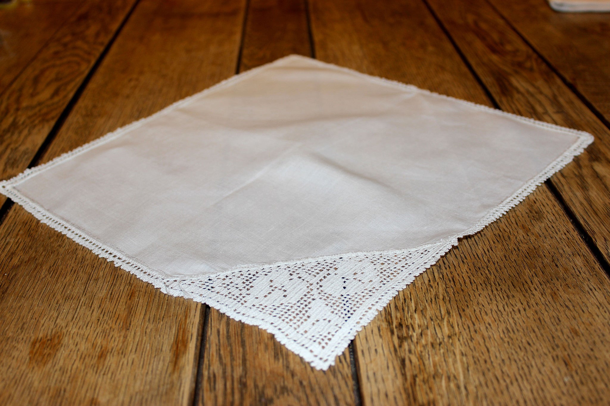 Irish Linen & Lace Tea Napkins