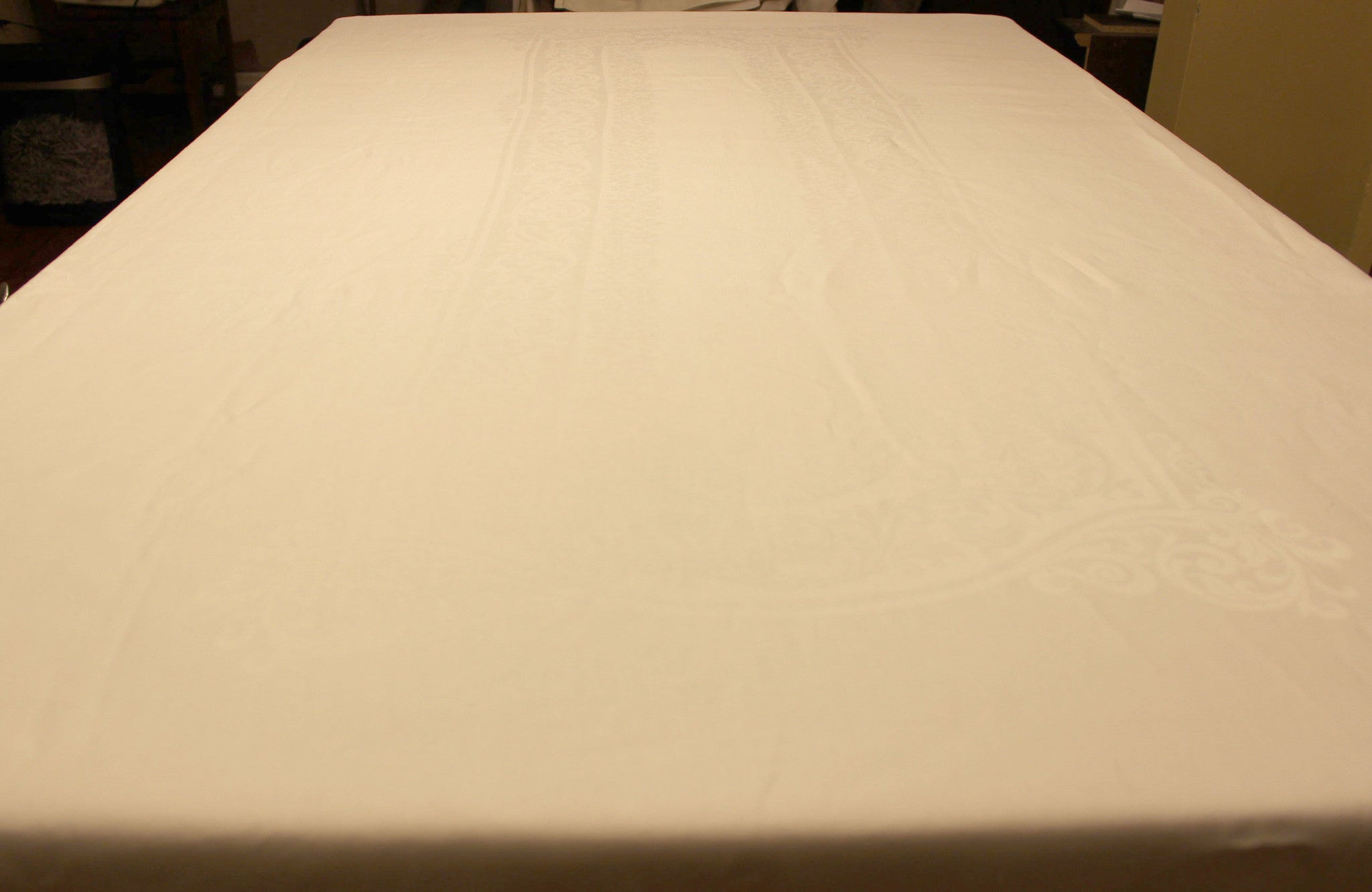 Large DDamask Linen TCloth