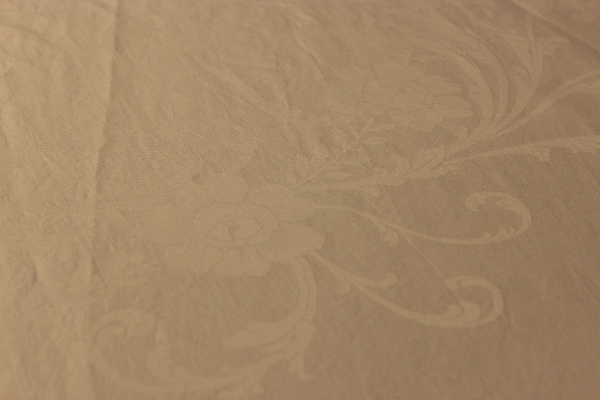 Large DDamask Linen TCloth